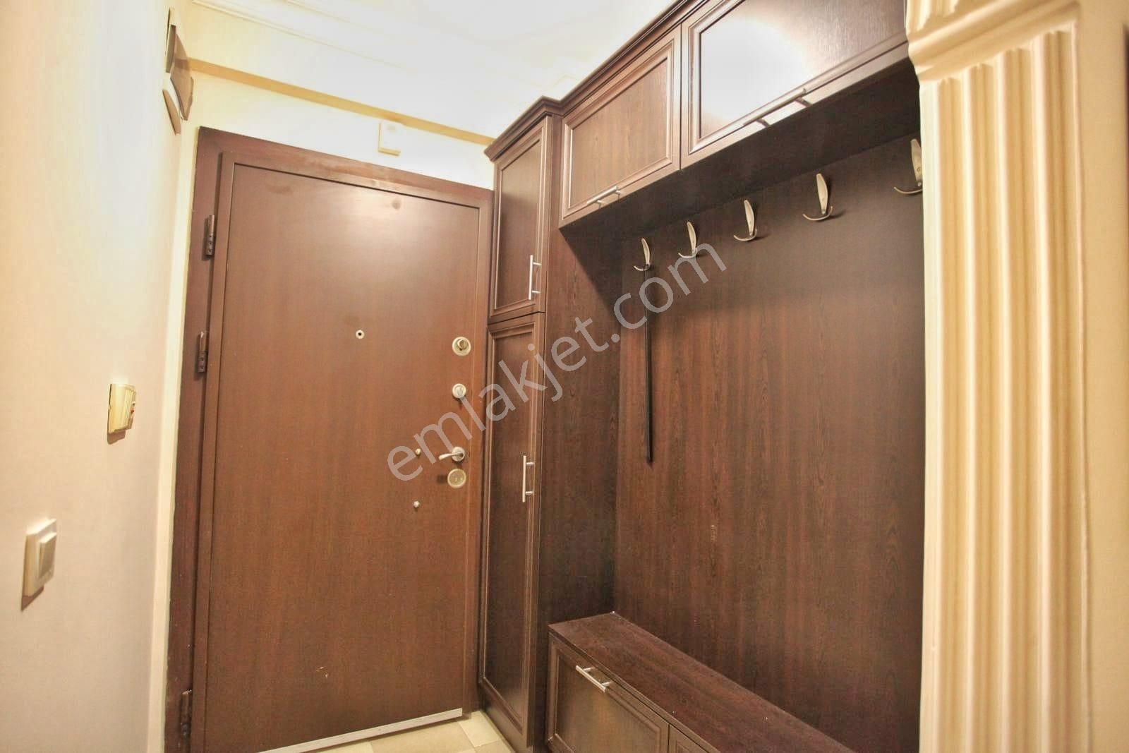 Önder Sağlam Güzeloba Mobilyalı Kiralık 1+1 Bahçe Kat Ayrı Mutfak - Görsel 2