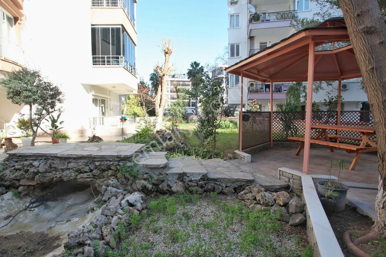 Önder Sağlam Güzeloba Mobilyalı Kiralık 1+1 Bahçe Kat Ayrı Mutfak - Görsel 33