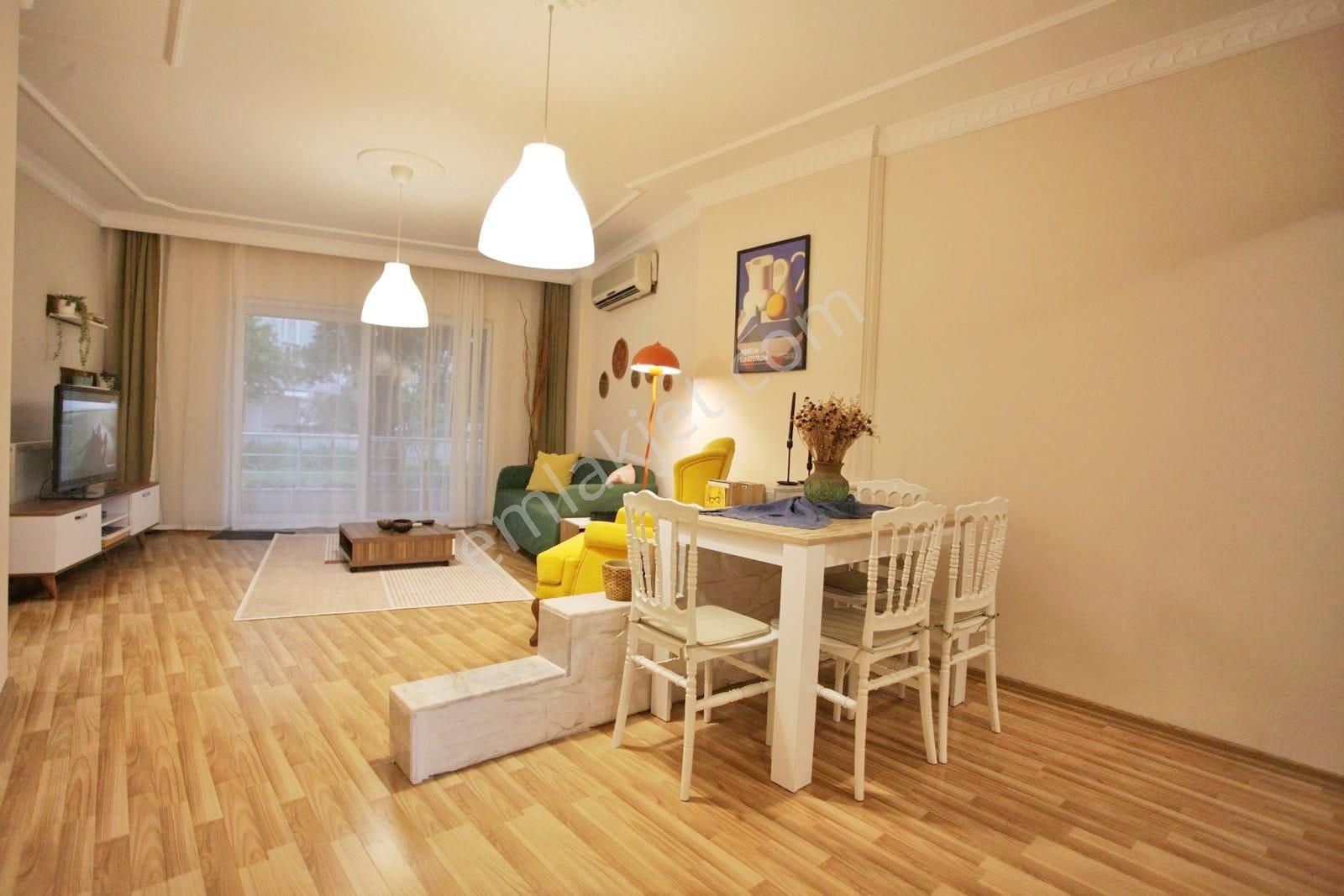 Önder Sağlam Güzeloba Mobilyalı Kiralık 1+1 Bahçe Kat Ayrı Mutfak - Görsel 4