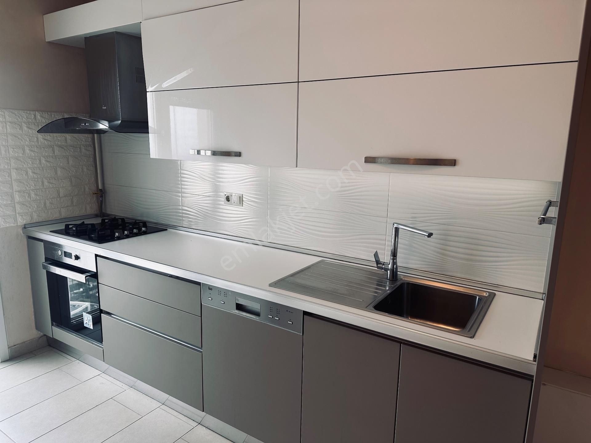 Oyak Buca 1.etap Kiralık 3+1 Daire Remax Model Küçükerol - Görsel 9