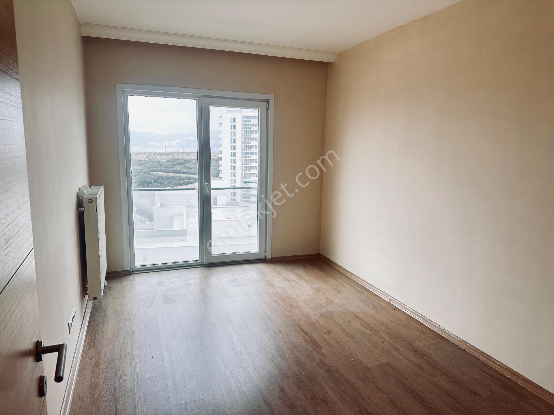 Oyak Buca 1.etap Kiralık 3+1 Daire Remax Model Küçükerol - Görsel 13