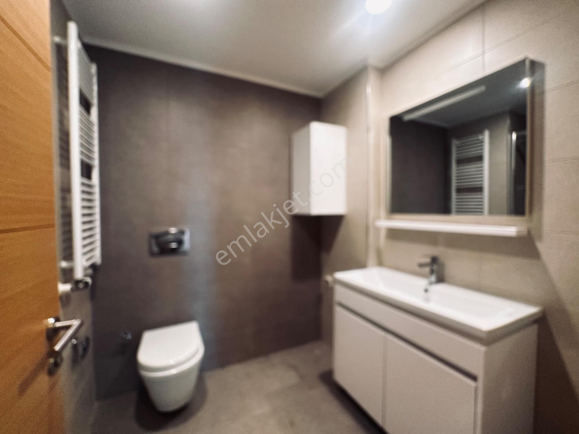 Oyak Buca 1.etap Kiralık 3+1 Daire Remax Model Küçükerol - Görsel 14