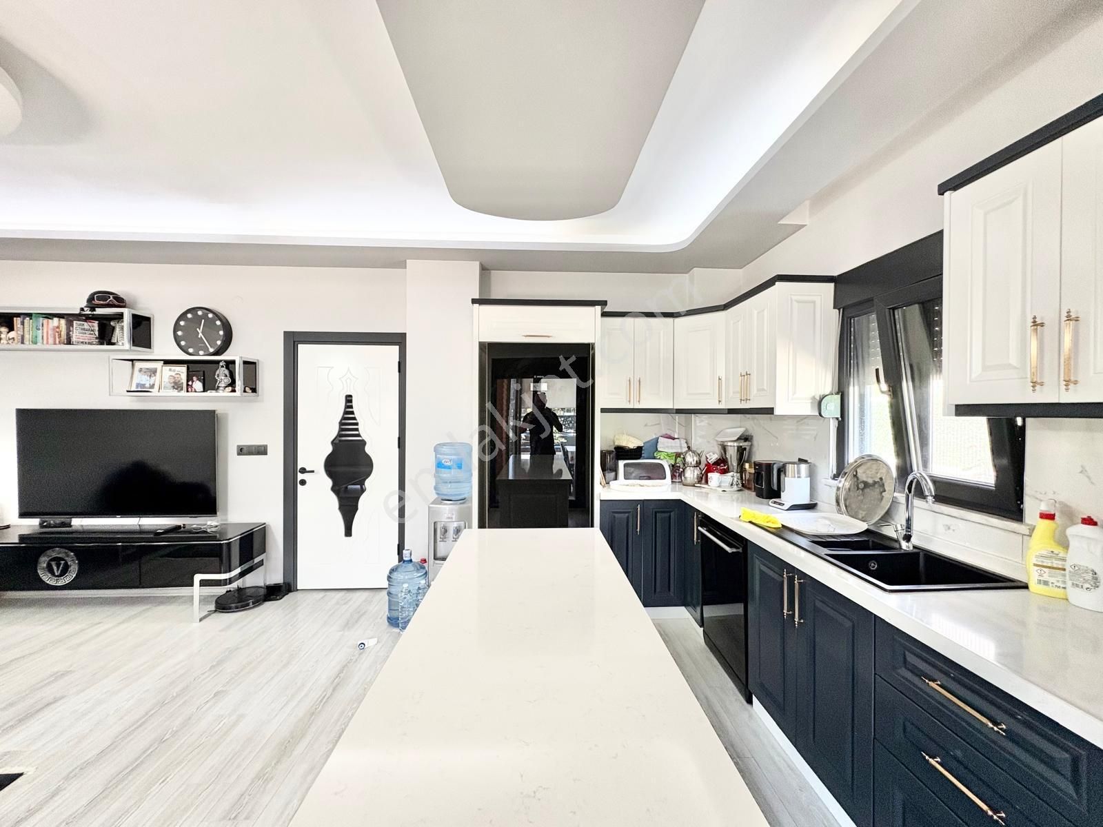 ▶ ▶ Akçay Körfez'den Özel Havuzlu Detaylarına Bayılacağınız 5+1 Satılık Villa - Görsel 8