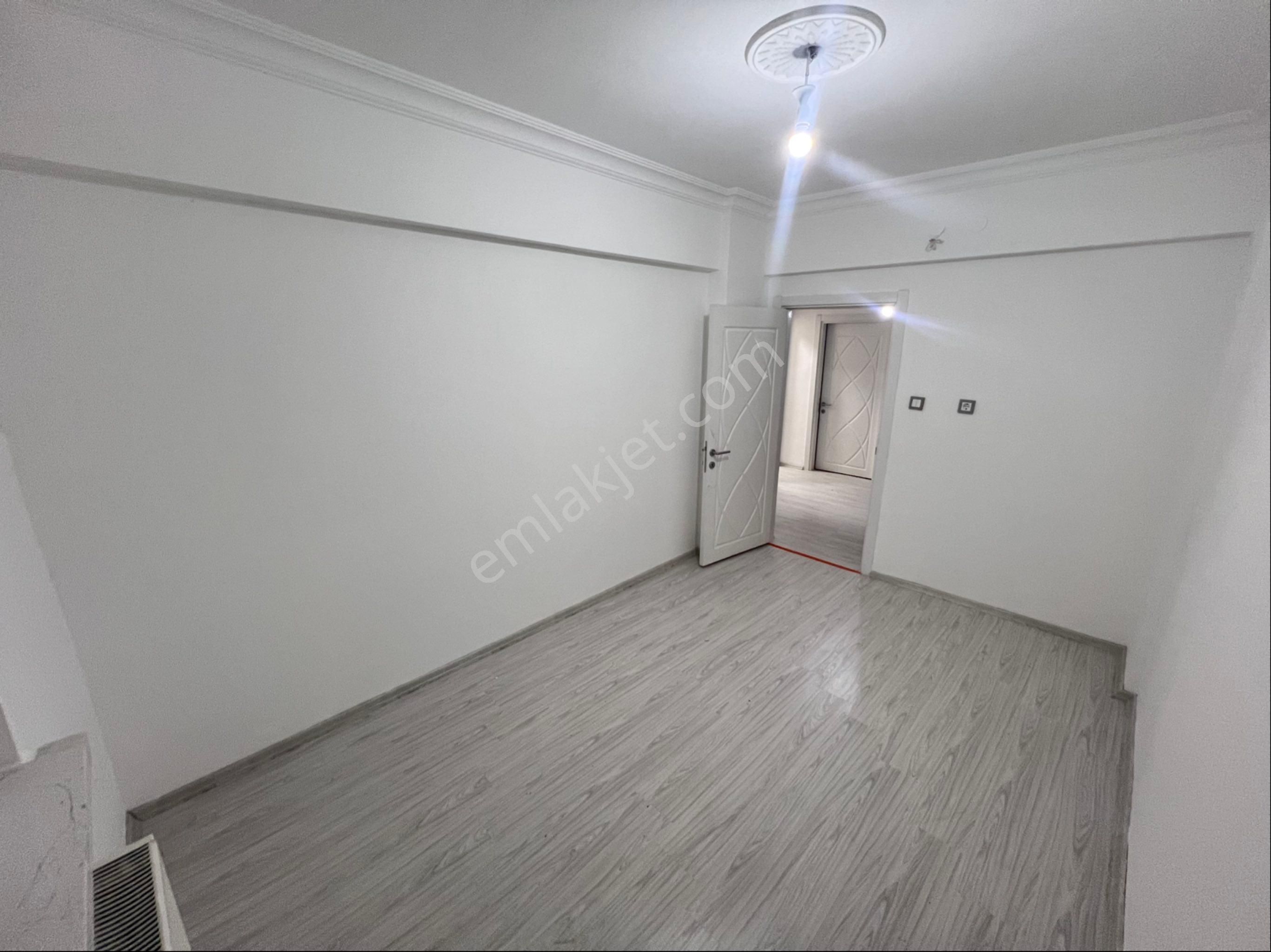 30 Ağustos Mah.3+1 Ful Yapılı Y.giriş Kelepir Fırsat Daire - Görsel 31