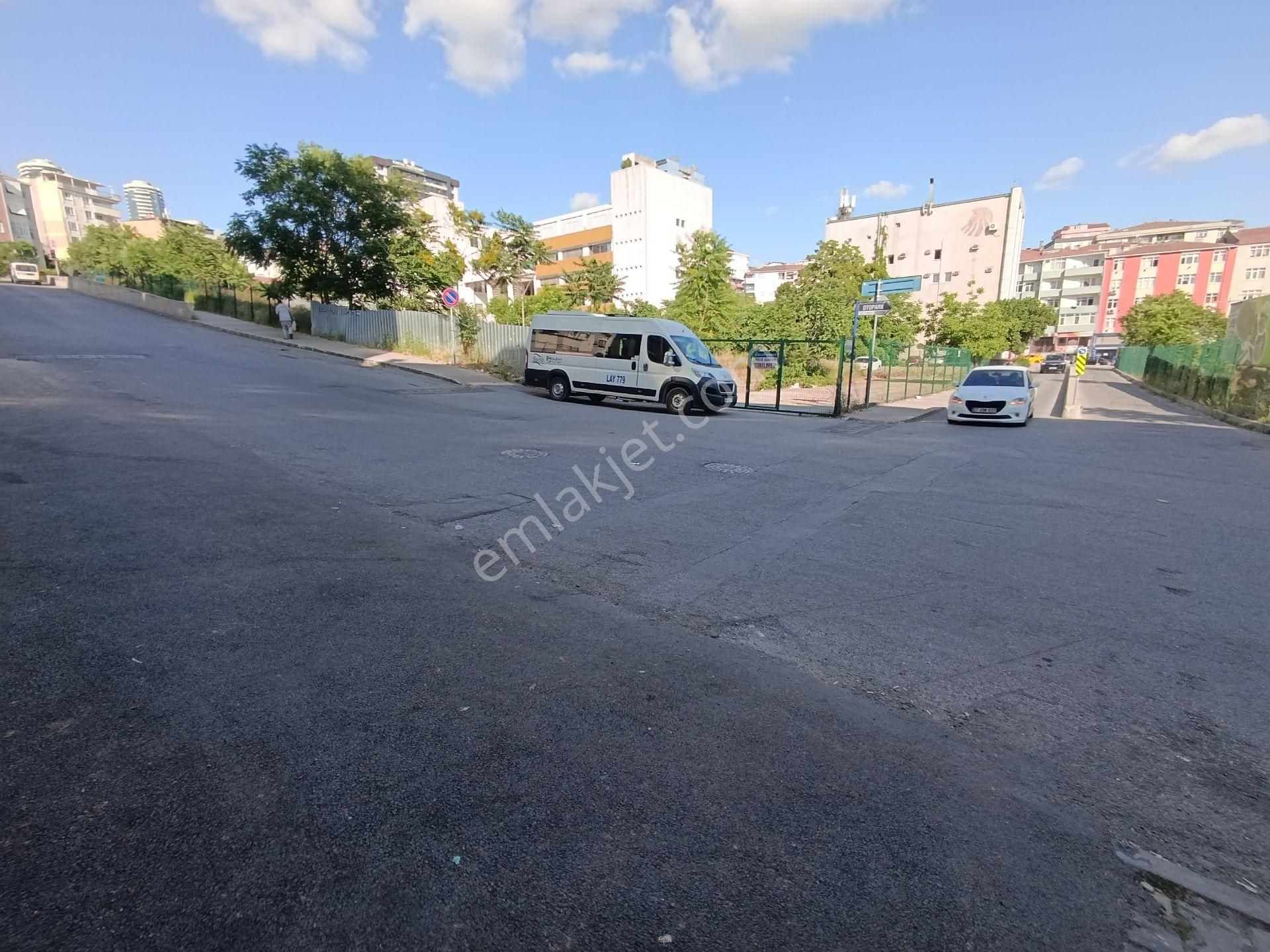 Kartal Kartal Karlıktepe Soğanlık Caddesi Üstünde Satılık 330m2 + 110m2 Bahçe - Görsel 24
