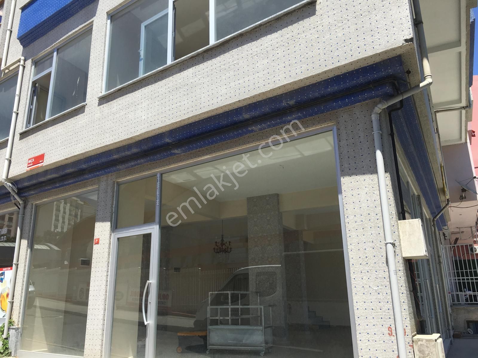 Kartal Kartal Karlıktepe Soğanlık Caddesi Üstünde Satılık 330m2 + 110m2 Bahçe - Görsel 4