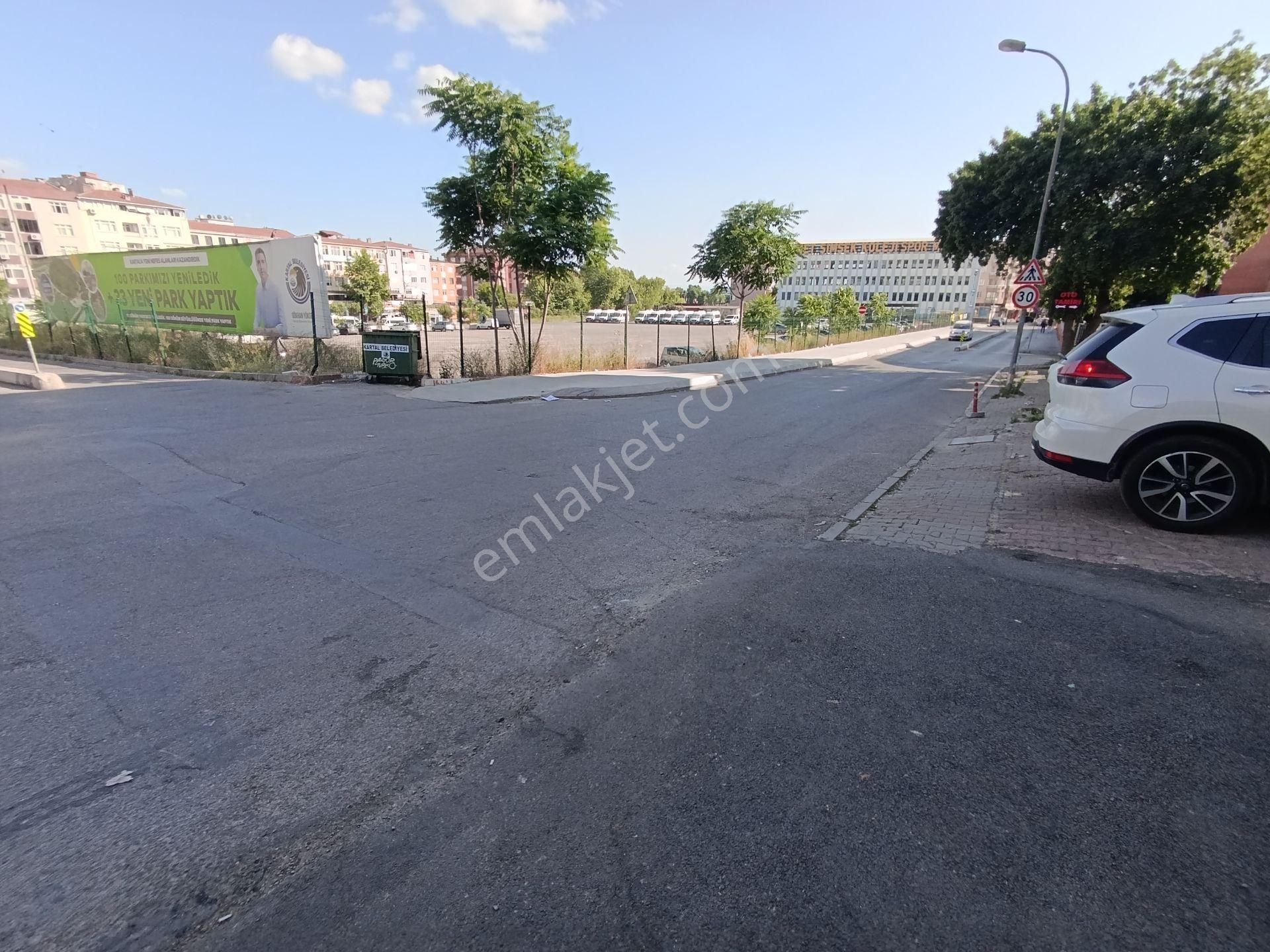 Kartal Kartal Karlıktepe Soğanlık Caddesi Üstünde Satılık 330m2 + 110m2 Bahçe - Görsel 11