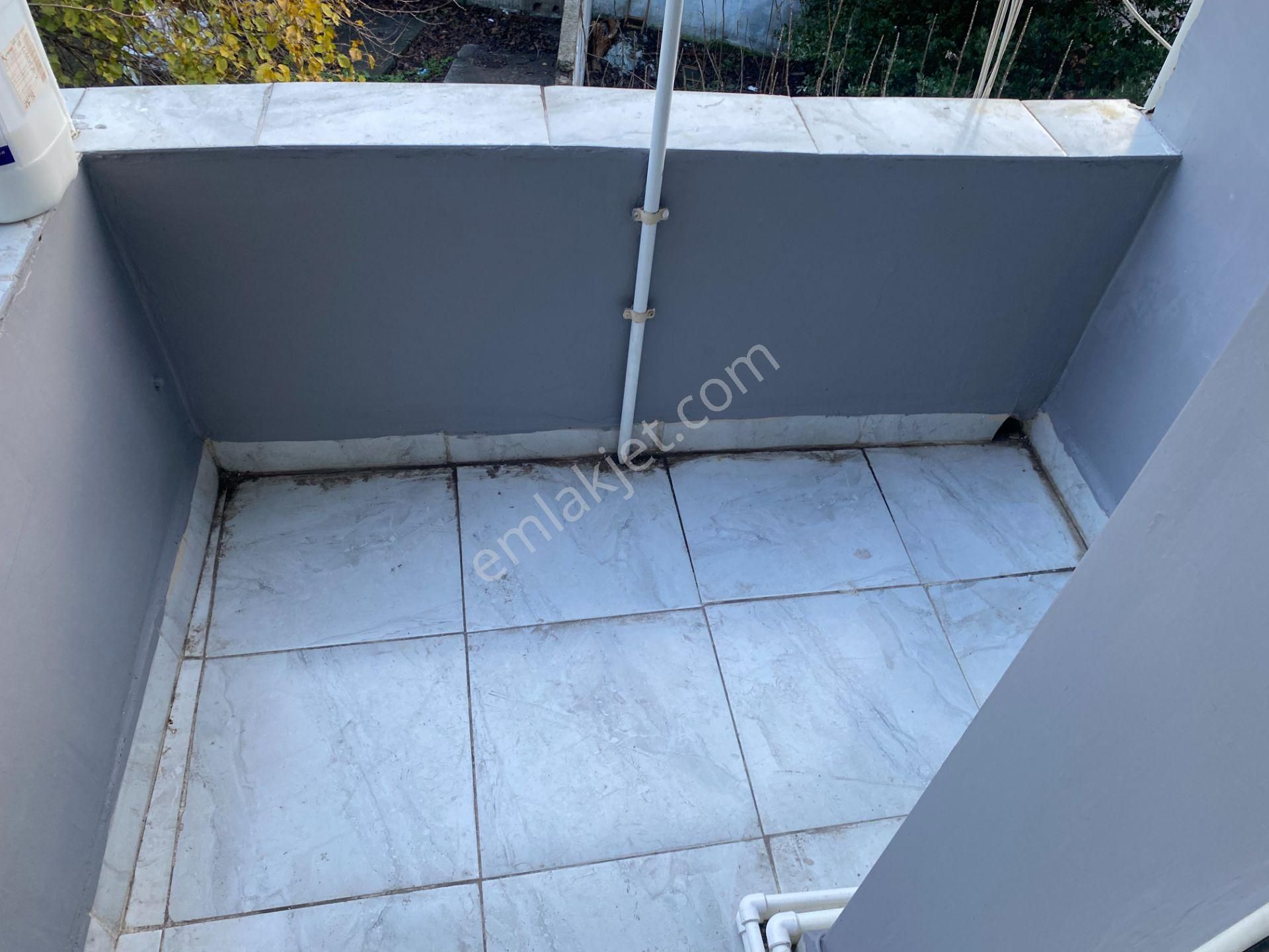 Destan-073-k.m.paşa-perşembe-pazar-ortası-civarda-1+1+1-salon+oda+hol+mutfak+banyo+balkon-kombili - Görsel 14