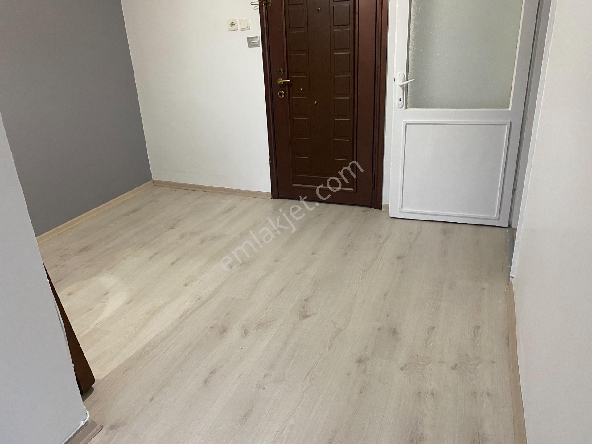Destan-073-k.m.paşa-perşembe-pazar-ortası-civarda-1+1+1-salon+oda+hol+mutfak+banyo+balkon-kombili - Görsel 7