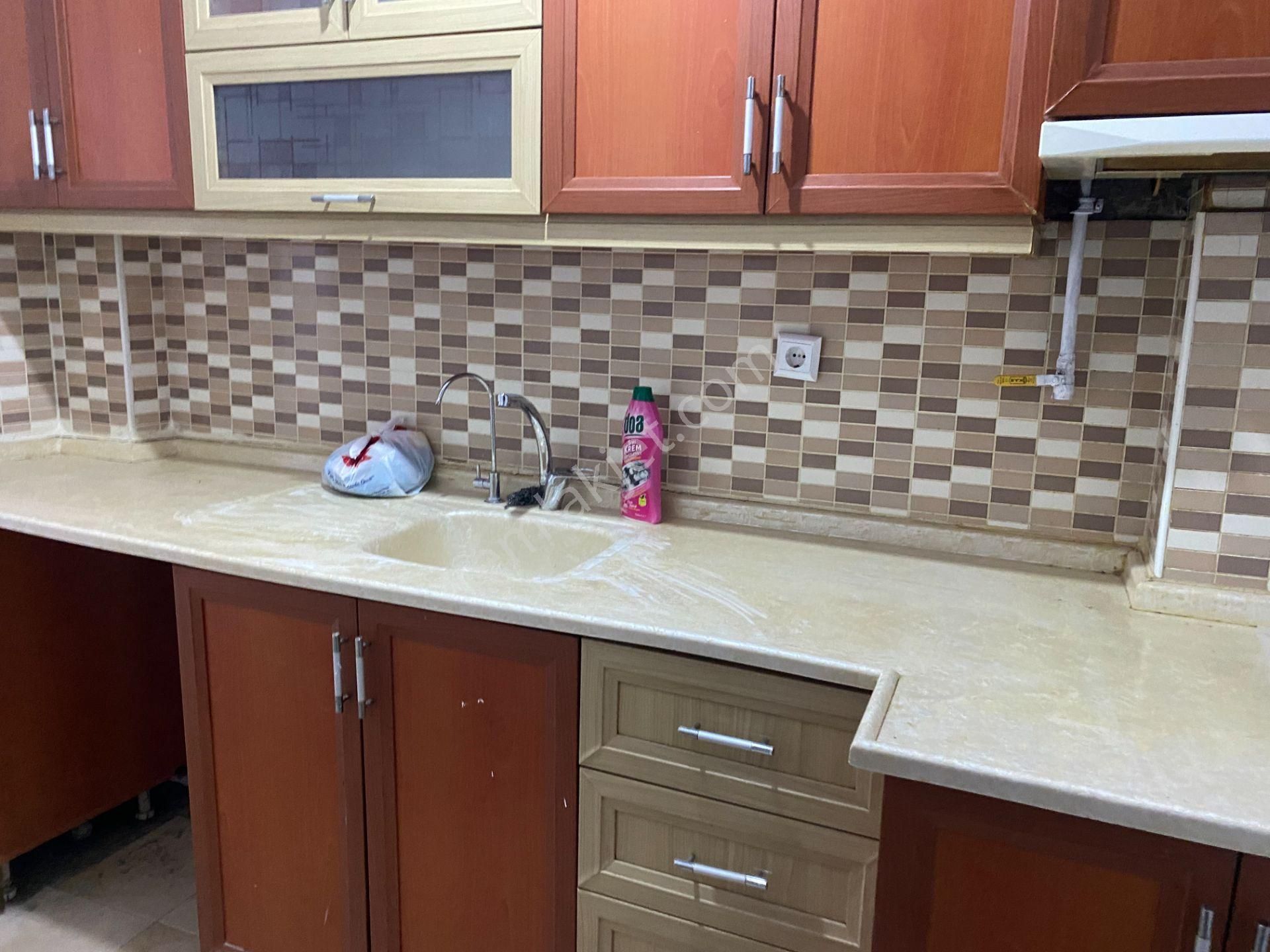 Destan-073-k.m.paşa-perşembe-pazar-ortası-civarda-1+1+1-salon+oda+hol+mutfak+banyo+balkon-kombili - Görsel 30