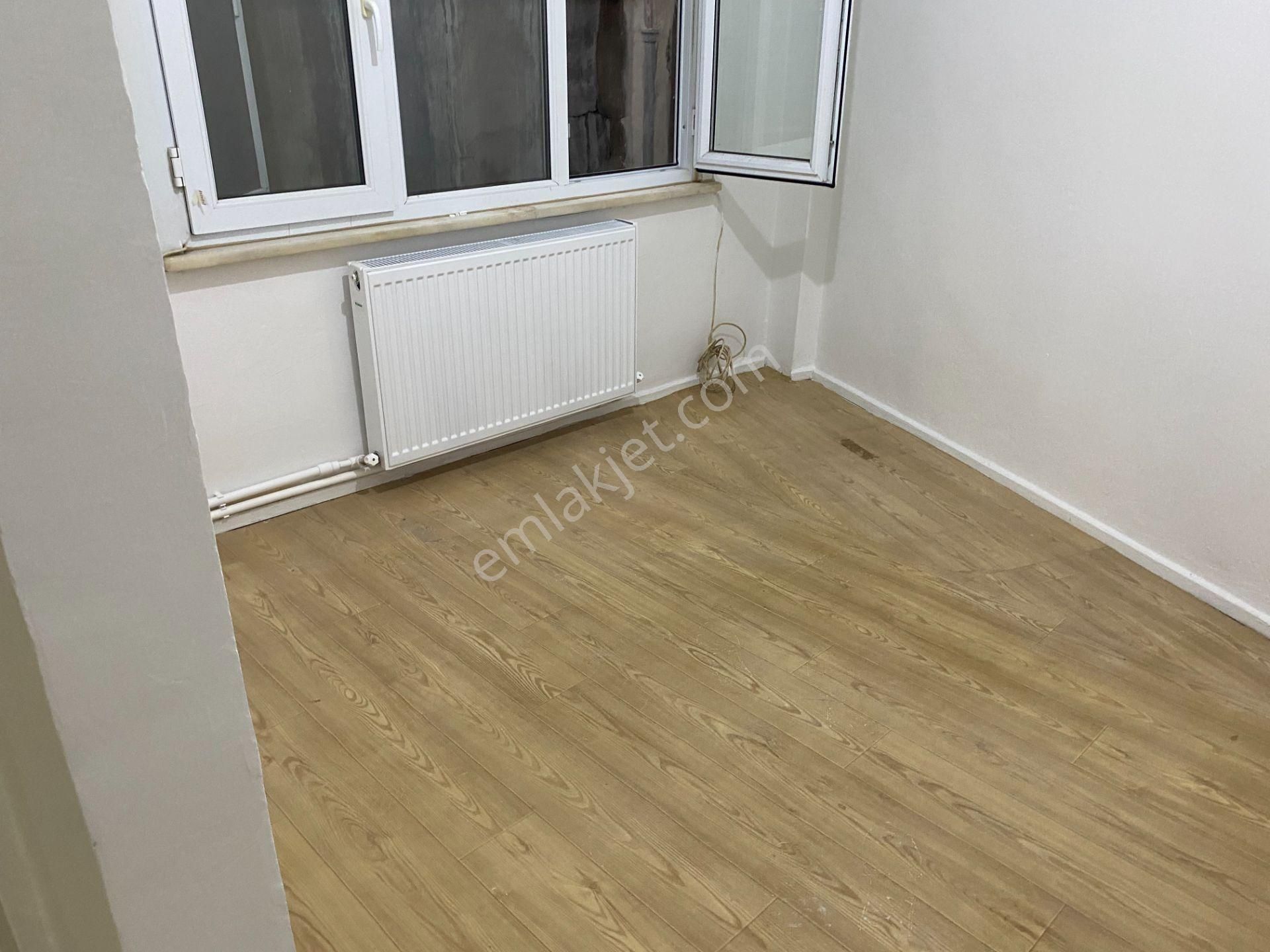 Destan-073-k.m.paşa-perşembe-pazar-ortası-civarda-1+1+1-salon+oda+hol+mutfak+banyo+balkon-kombili - Görsel 24