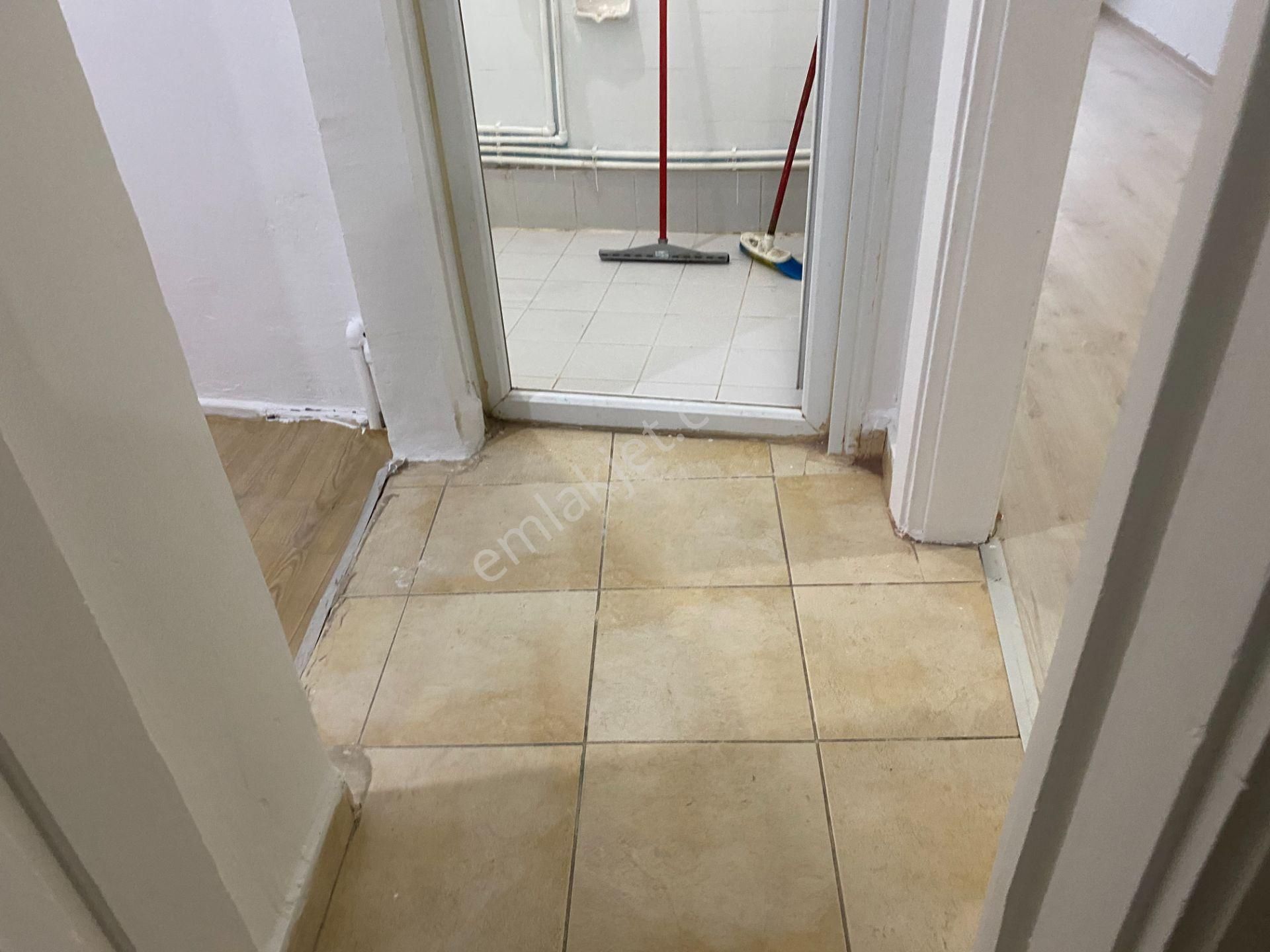 Destan-073-k.m.paşa-perşembe-pazar-ortası-civarda-1+1+1-salon+oda+hol+mutfak+banyo+balkon-kombili - Görsel 33