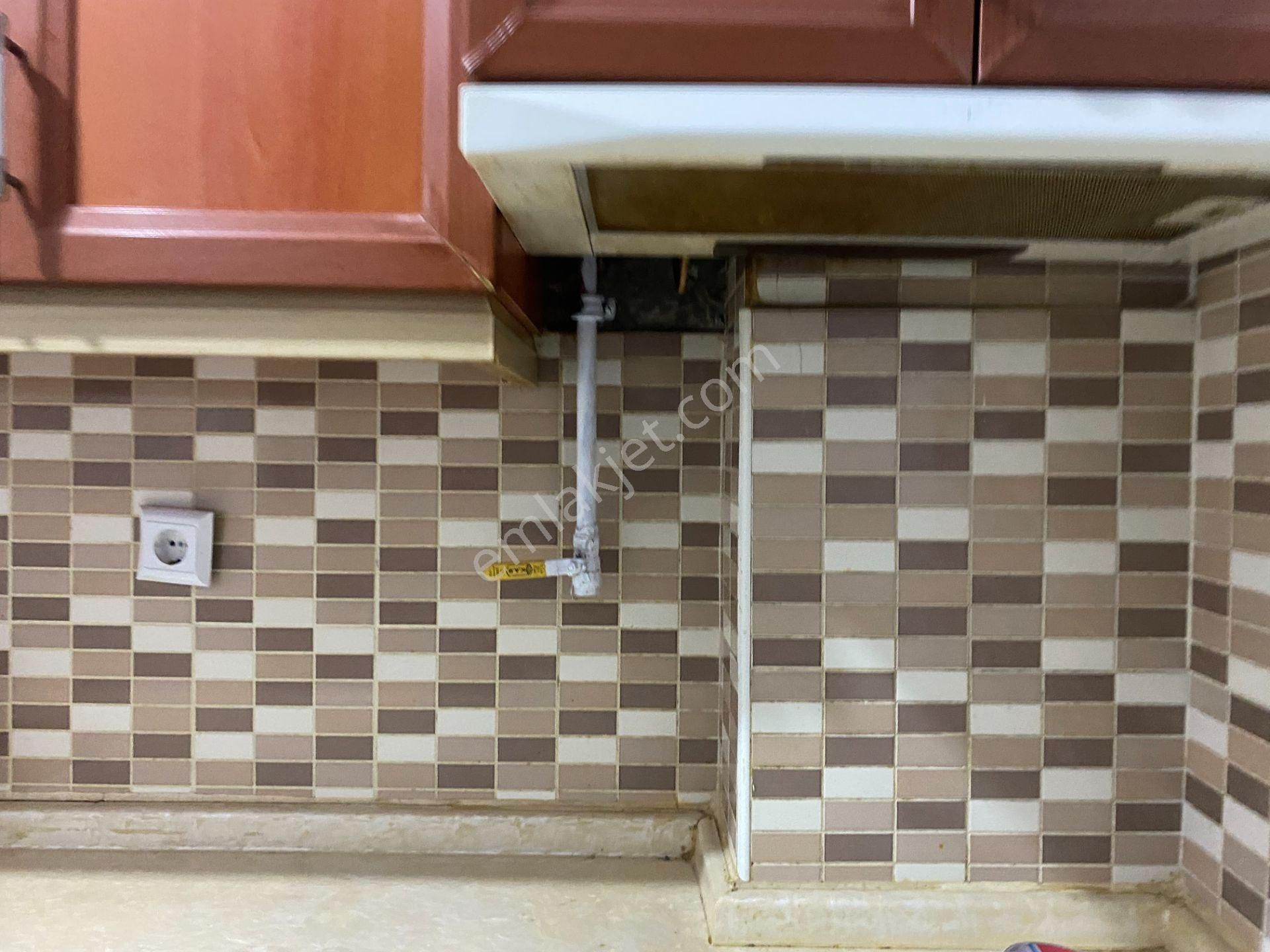 Destan-073-k.m.paşa-perşembe-pazar-ortası-civarda-1+1+1-salon+oda+hol+mutfak+banyo+balkon-kombili - Görsel 31