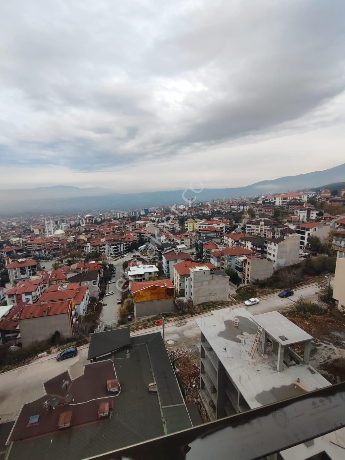 Kaan Emlaktan Manzaralı Yeniyolda 2+1 Eşyalı Kiralık Apart - Görsel 2