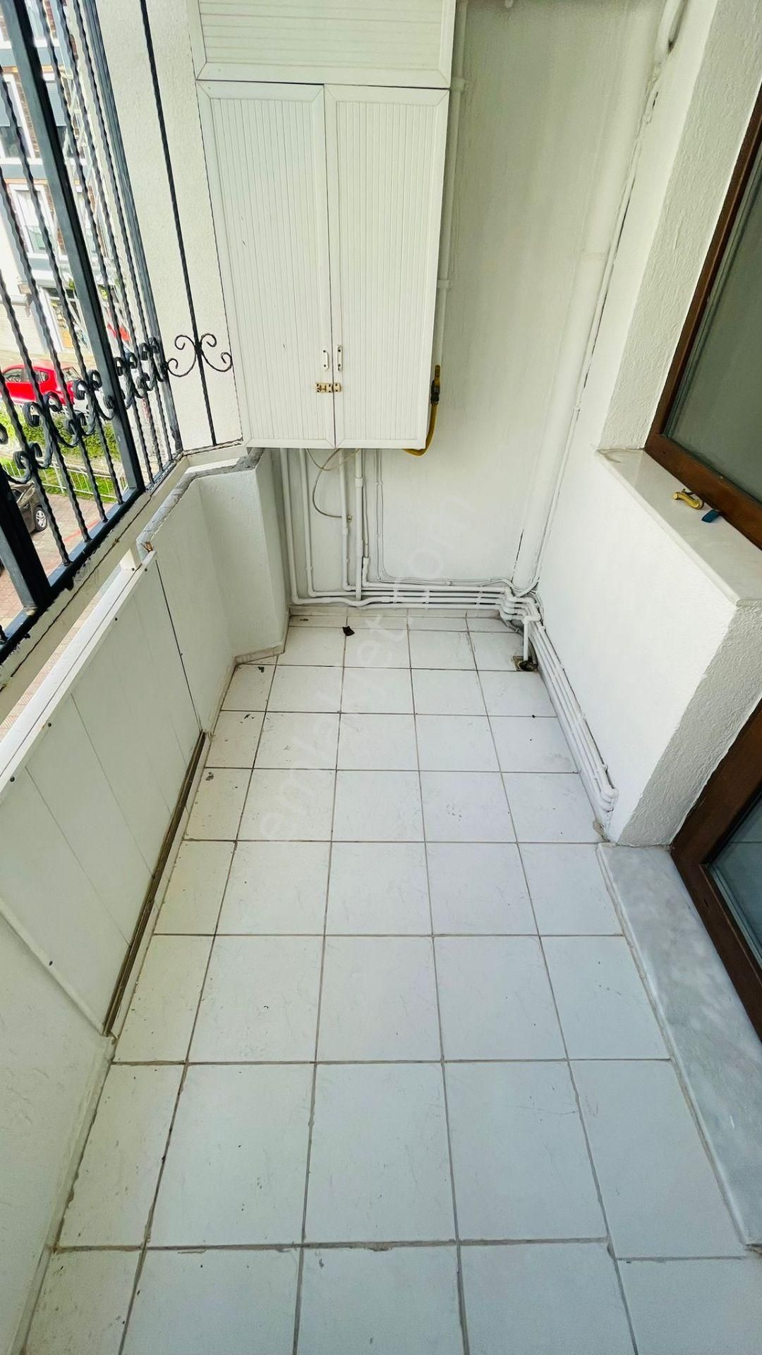 Gülyaka Mah. Emek Sitesinde Park Manzaralı Kiralık Daire - Görsel 13