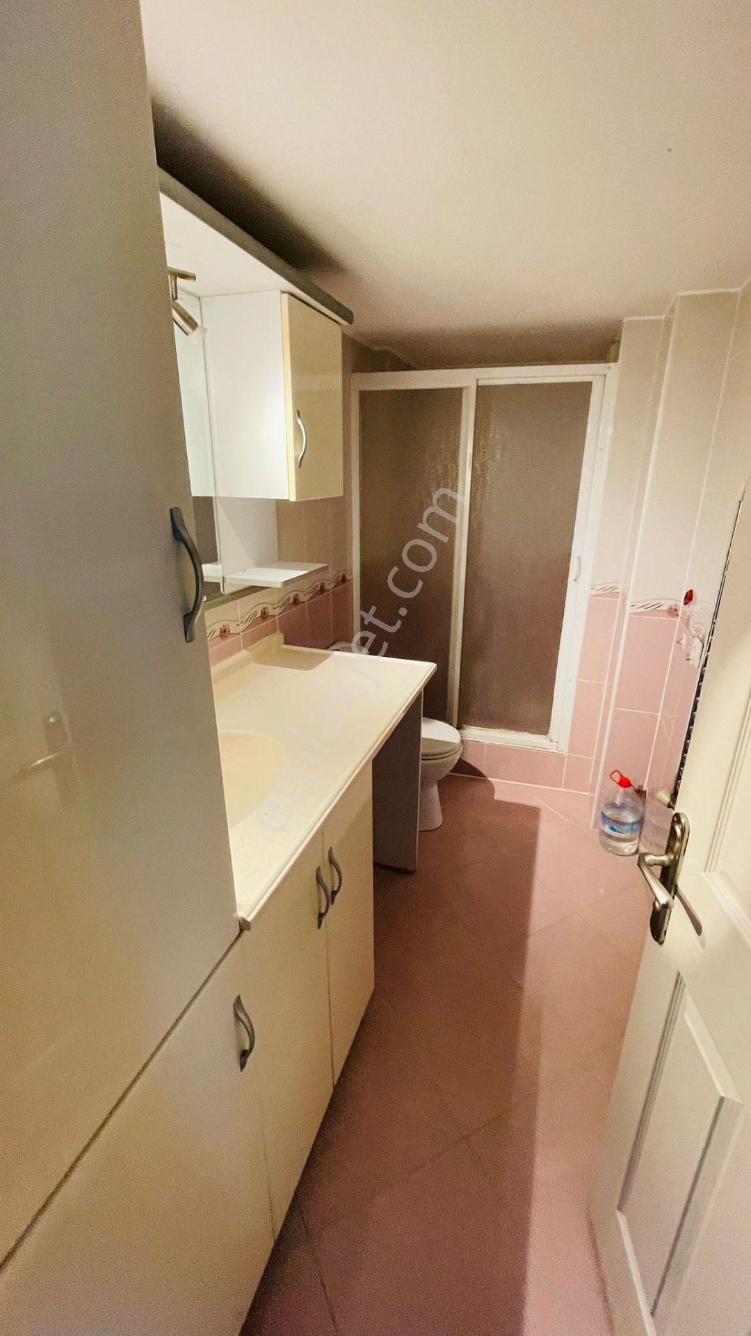 Gülyaka Mah. Emek Sitesinde Park Manzaralı Kiralık Daire - Görsel 24