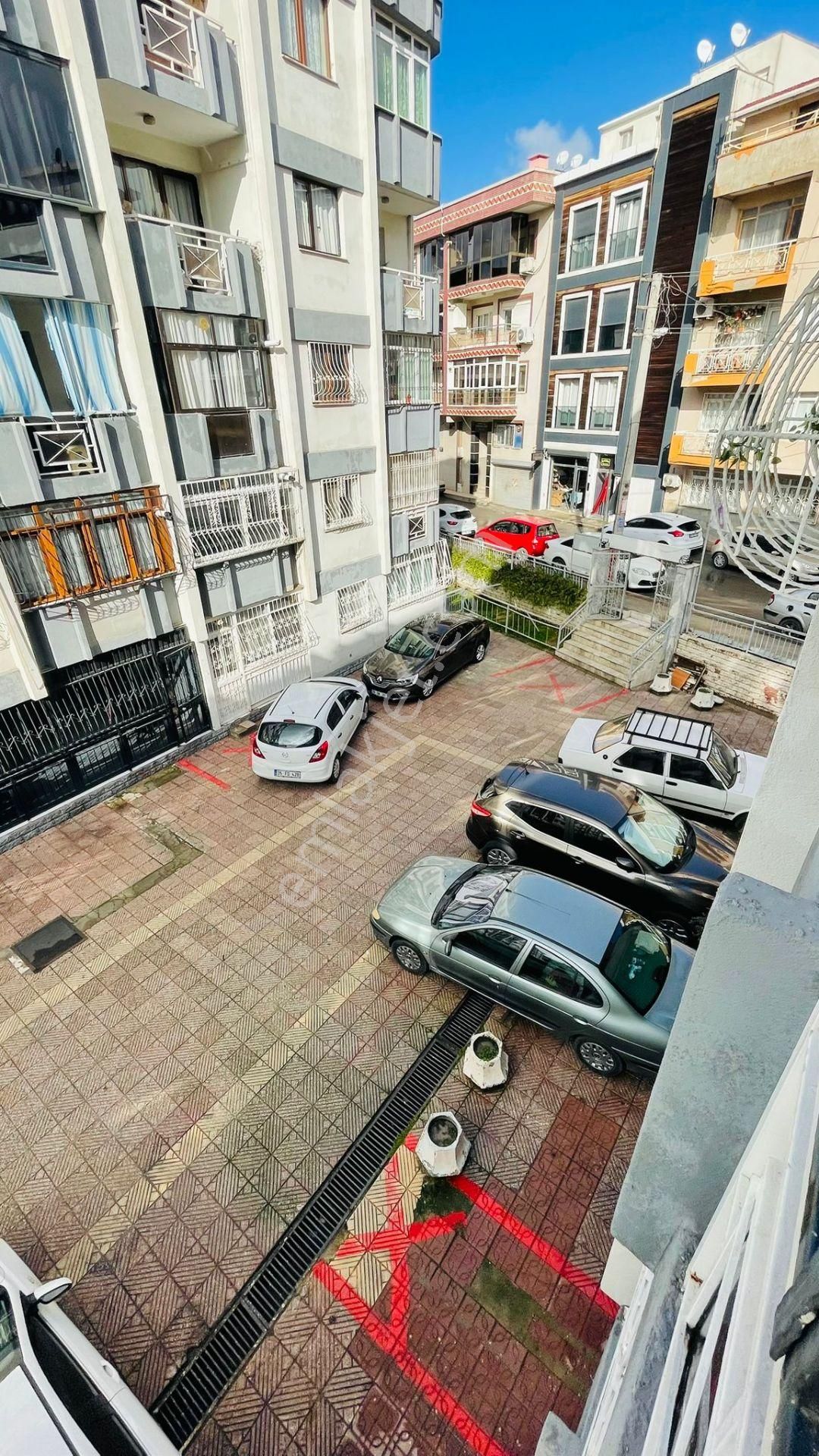 Gülyaka Mah. Emek Sitesinde Park Manzaralı Kiralık Daire - Görsel 12