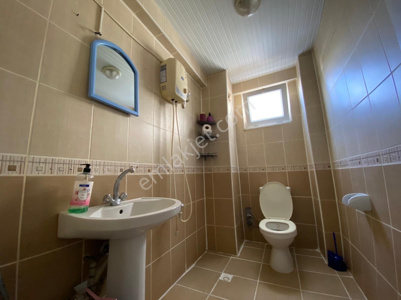 Alanya Merkezde Temiz,kullanışlı Kiralık 1+1 Ayrı Mutfak Daire - Görsel 6