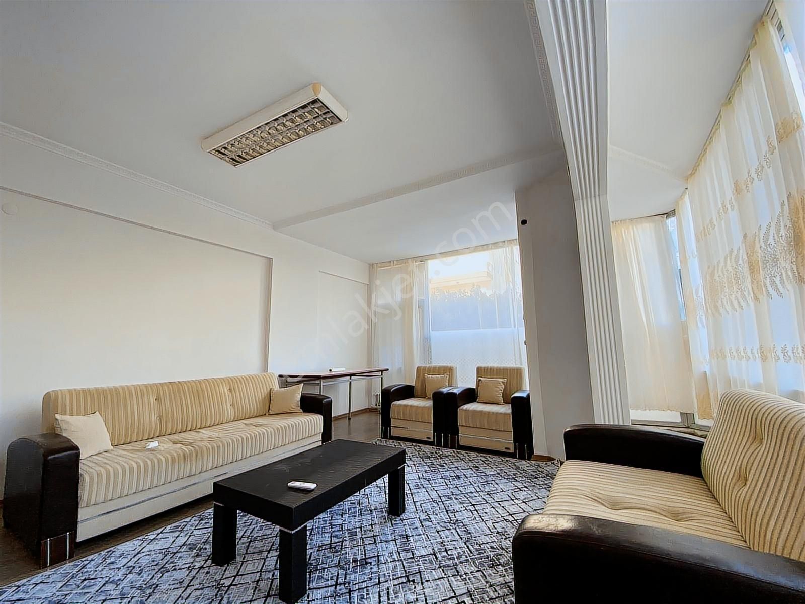 Alanya Merkezde Temiz,kullanışlı Kiralık 1+1 Ayrı Mutfak Daire - Görsel 4