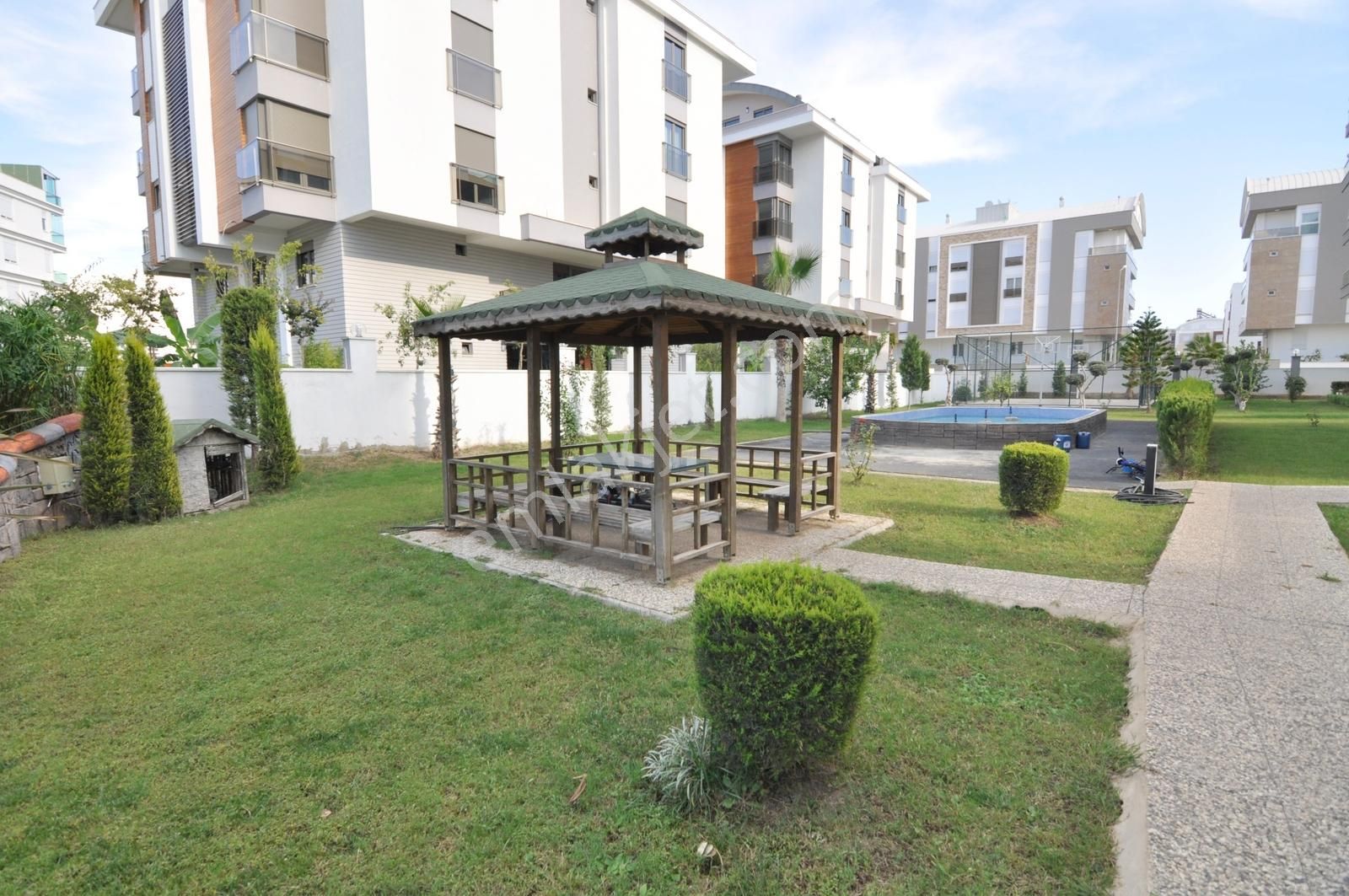 Site İçi 3+1 Arakat Kapalı Otoparklı, Jeneratörlü, Güvenlikli - Görsel 26