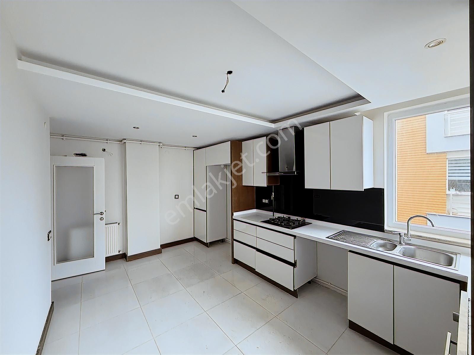 Site İçi 3+1 Arakat Kapalı Otoparklı, Jeneratörlü, Güvenlikli - Görsel 28