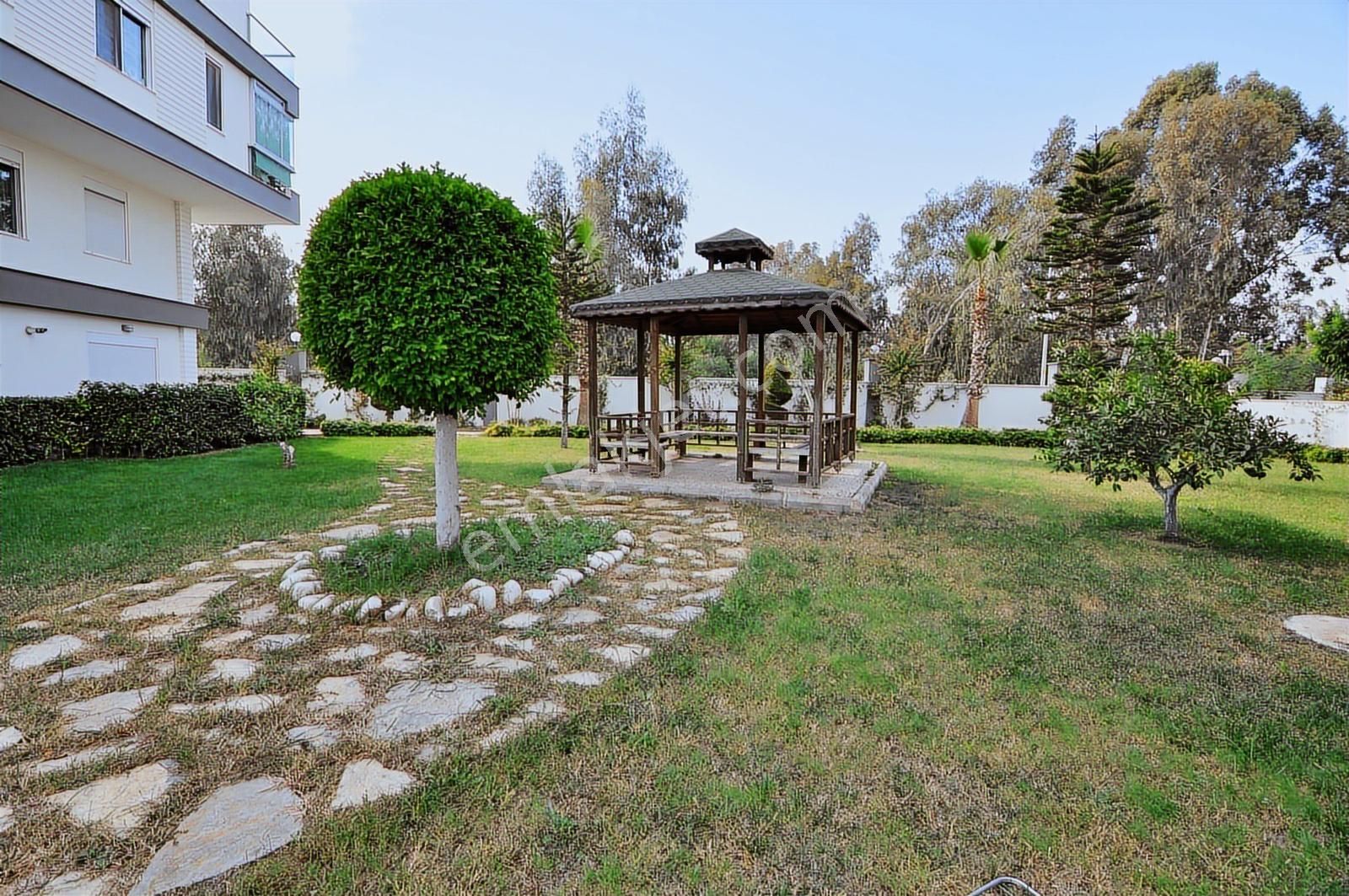 Site İçi 3+1 Arakat Kapalı Otoparklı, Jeneratörlü, Güvenlikli - Görsel 25