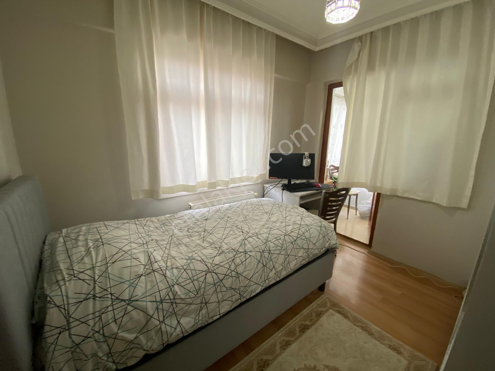 Hayal^den Malazgirt Mh^de Merkezi Konumda Ön Cp. Asansörlü Geniş 3+1 Bağımsz Daire - Görsel 15