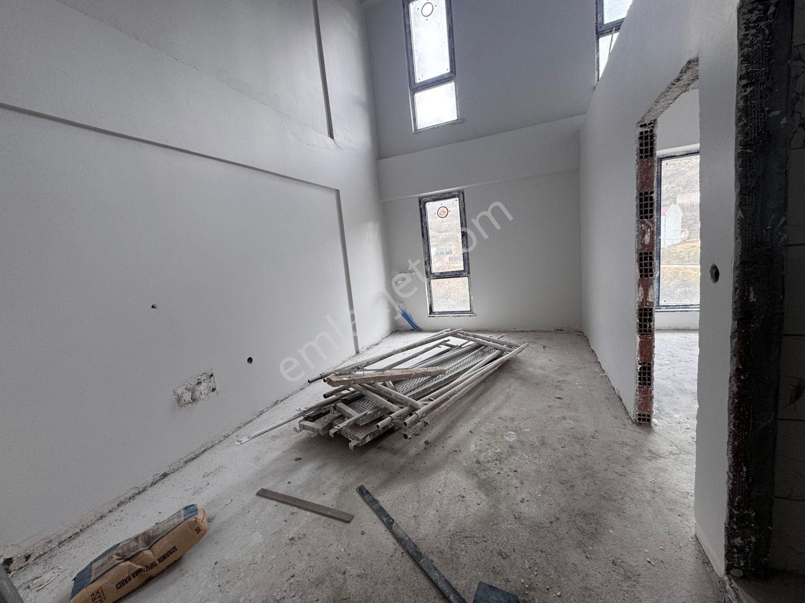 2 Ayrı 1+1 Full Yapılı Şekilde Tek Tapulu Çift Cepheli Dublex - Görsel 12