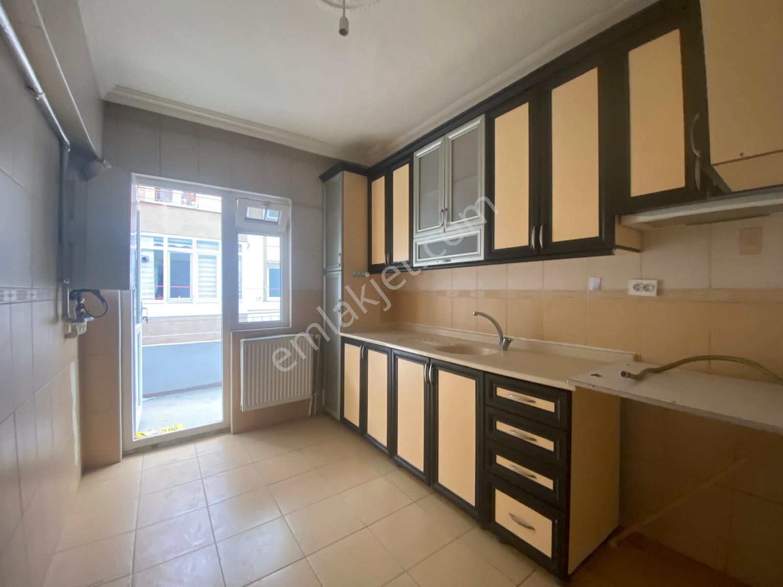 Koza Emlak'tan Ahievran Mahalesinde Ara Katta Ön Cephe De 3+1 Kiralık Daire - Görsel 2