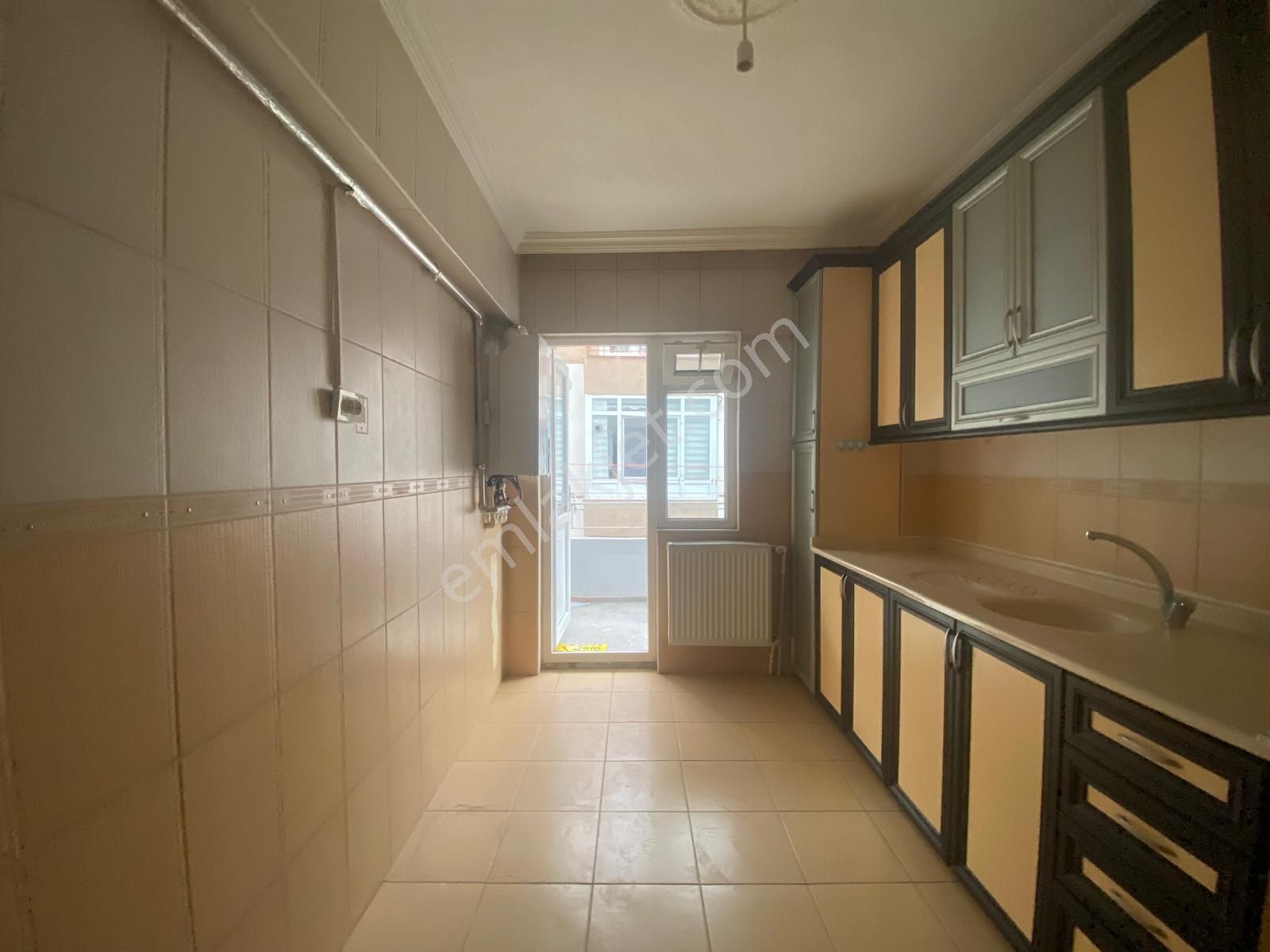 Koza Emlak'tan Ahievran Mahalesinde Ara Katta Ön Cephe De 3+1 Kiralık Daire