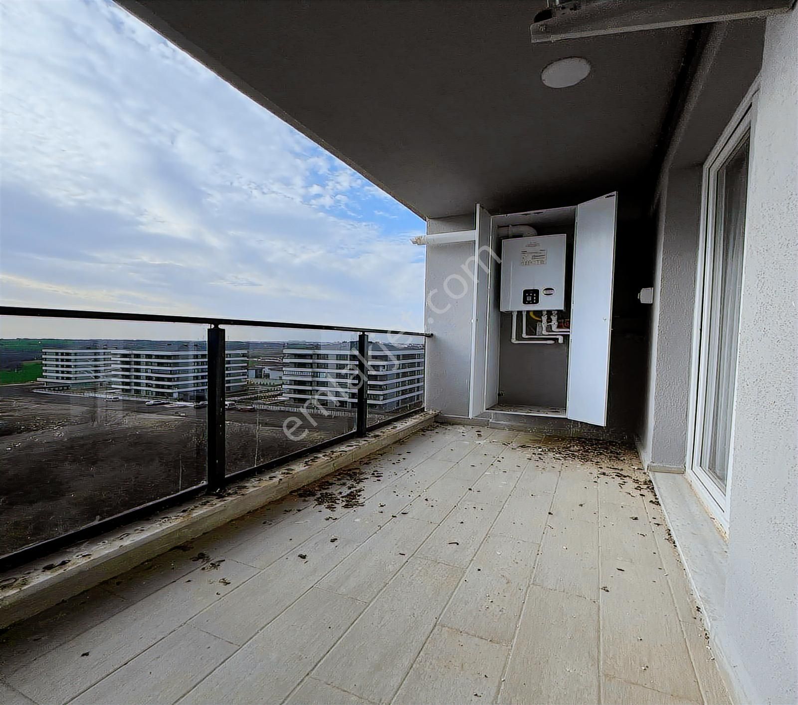 Lider'dencumhuriyet Mahtepe Mevkisite İçieşyalı Satılık 1+1daire - Görsel 16