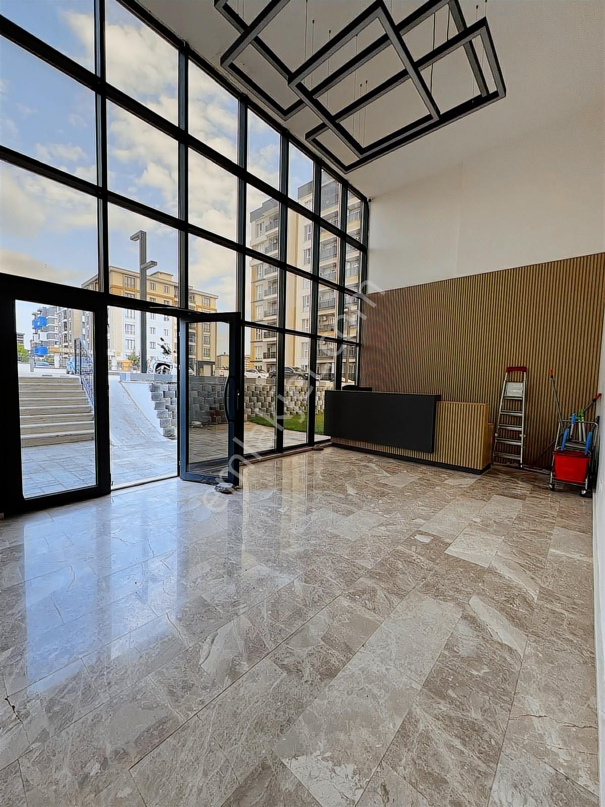 Lider'dencumhuriyet Mahtepe Mevkisite İçieşyalı Satılık 1+1daire - Görsel 14