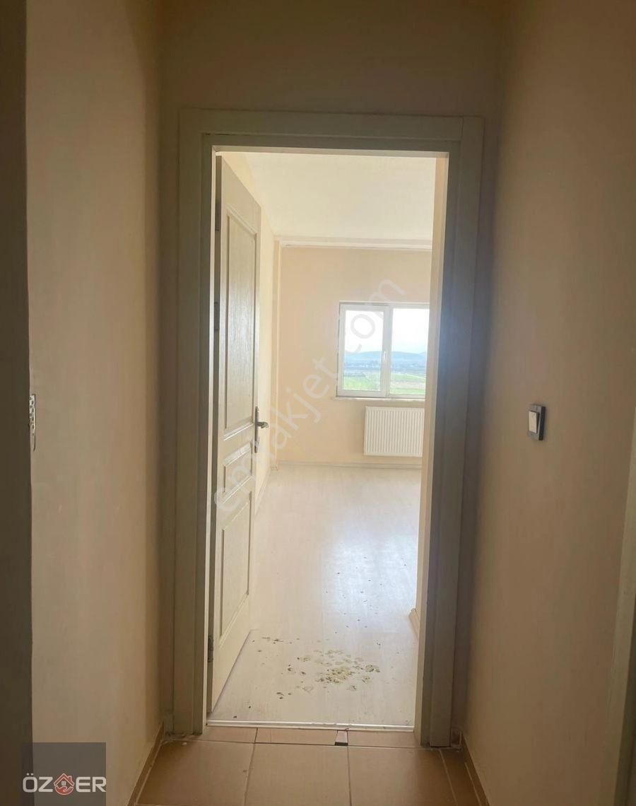 Öz-er Gayrimenkulden Satılık 3+1 Toki Dairesi - Görsel 13