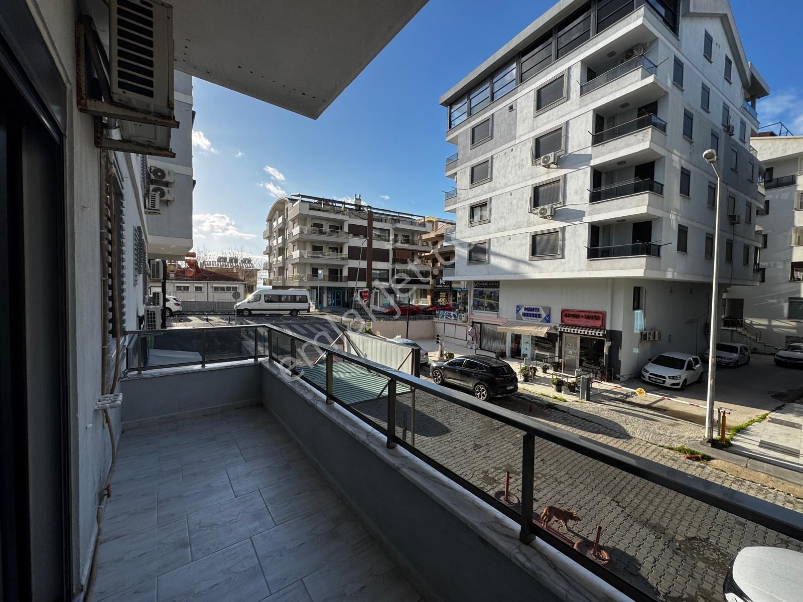 Didim Altınkum'da Plaja Yürüyüş Mesafesinde 1+1 Daire - Görsel 12