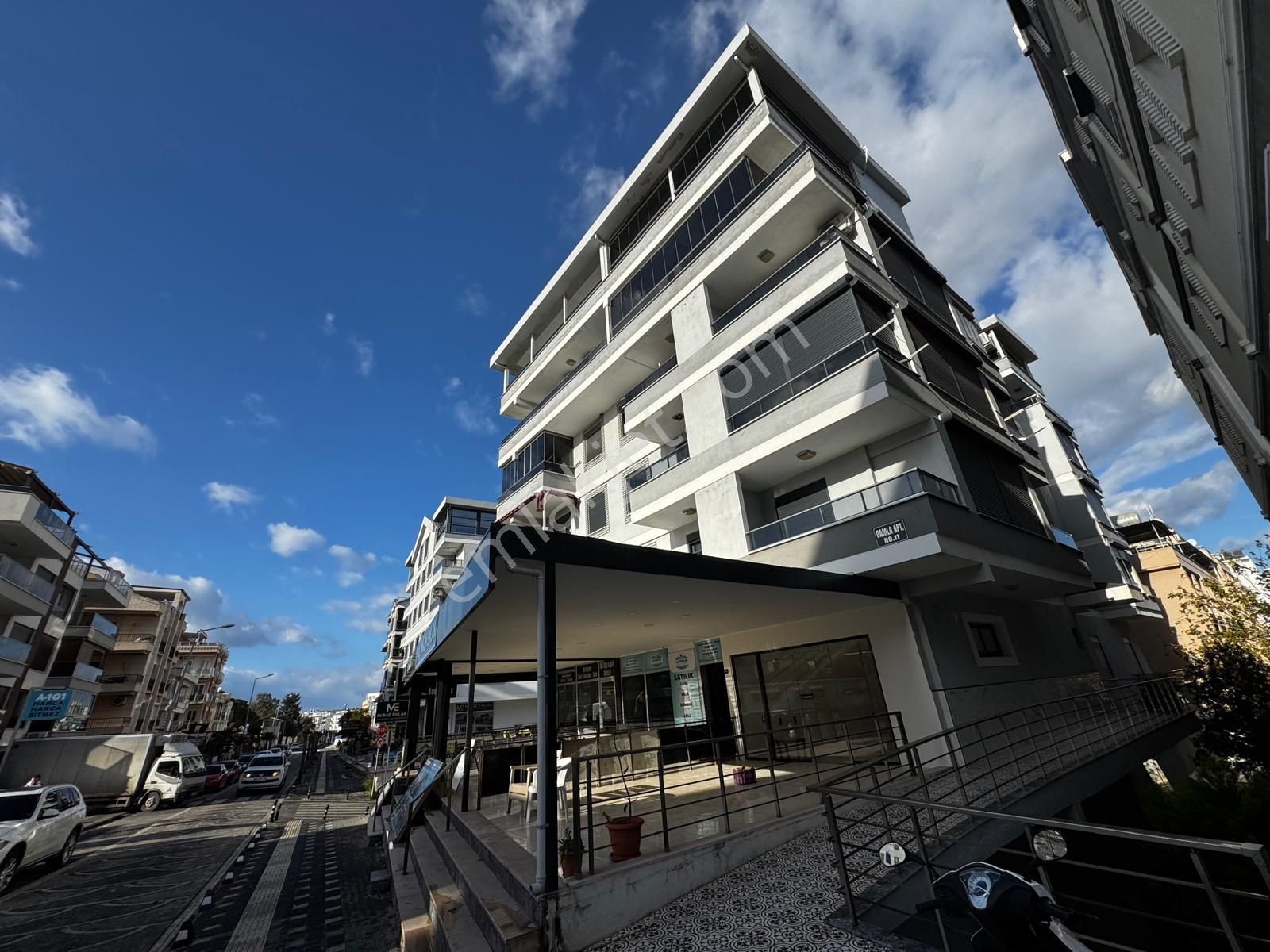 Didim Altınkum'da Plaja Yürüyüş Mesafesinde 1+1 Daire - Görsel 20