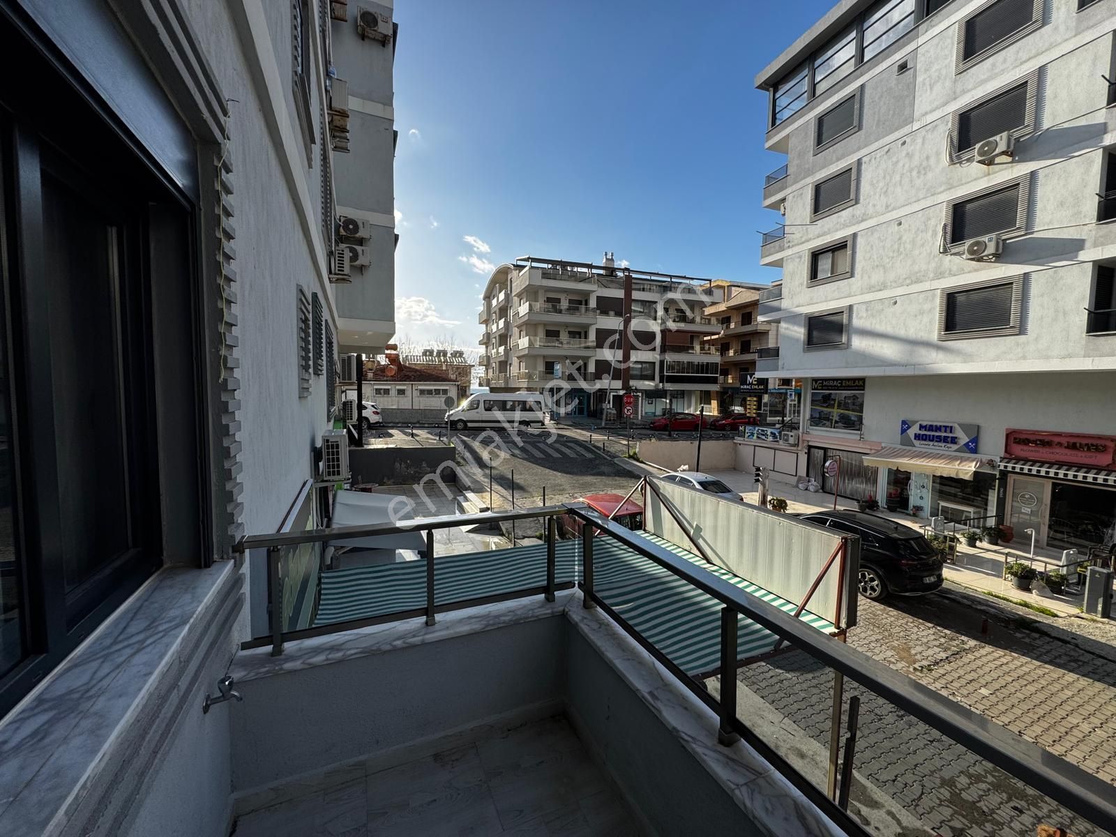 Didim Altınkum'da Plaja Yürüyüş Mesafesinde 1+1 Daire - Görsel 13