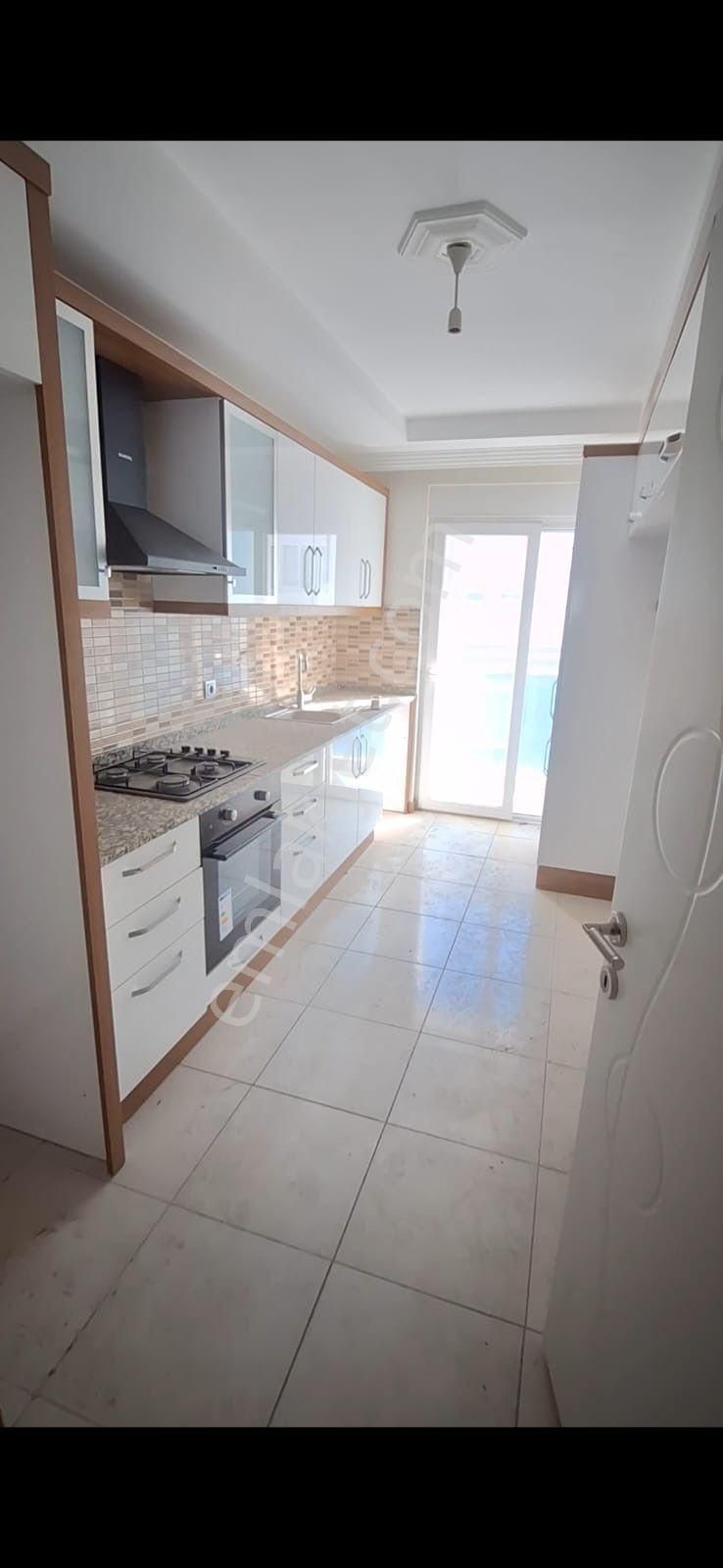 Merkezde Tramvay Yakını K.otoparklı Havuzlu Sitede 2+1 Daireler - Görsel 10