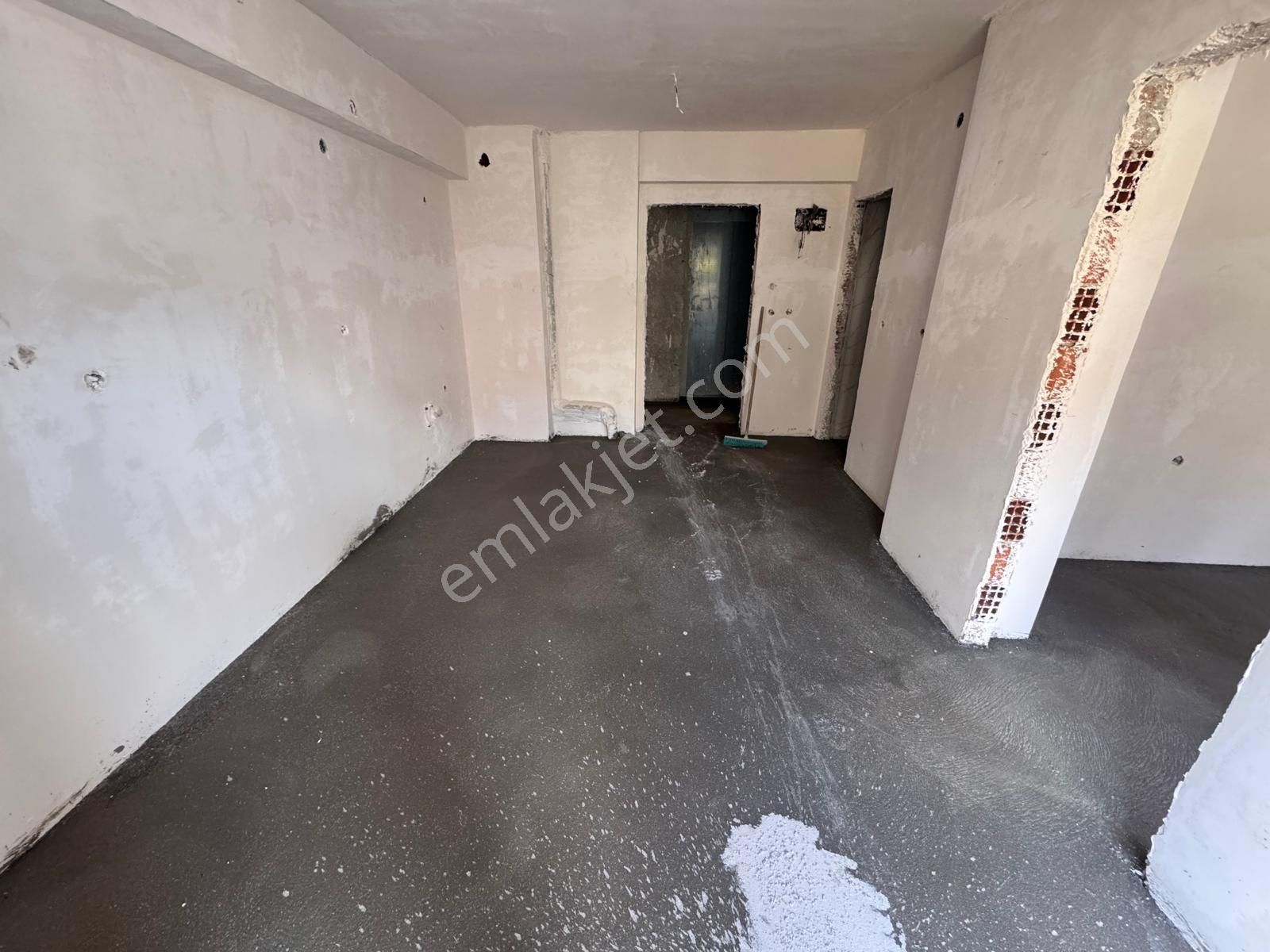 Beybağın'da Sıfır Binada 1+1 Çift Asansörlü Satılık Daire - Görsel 2