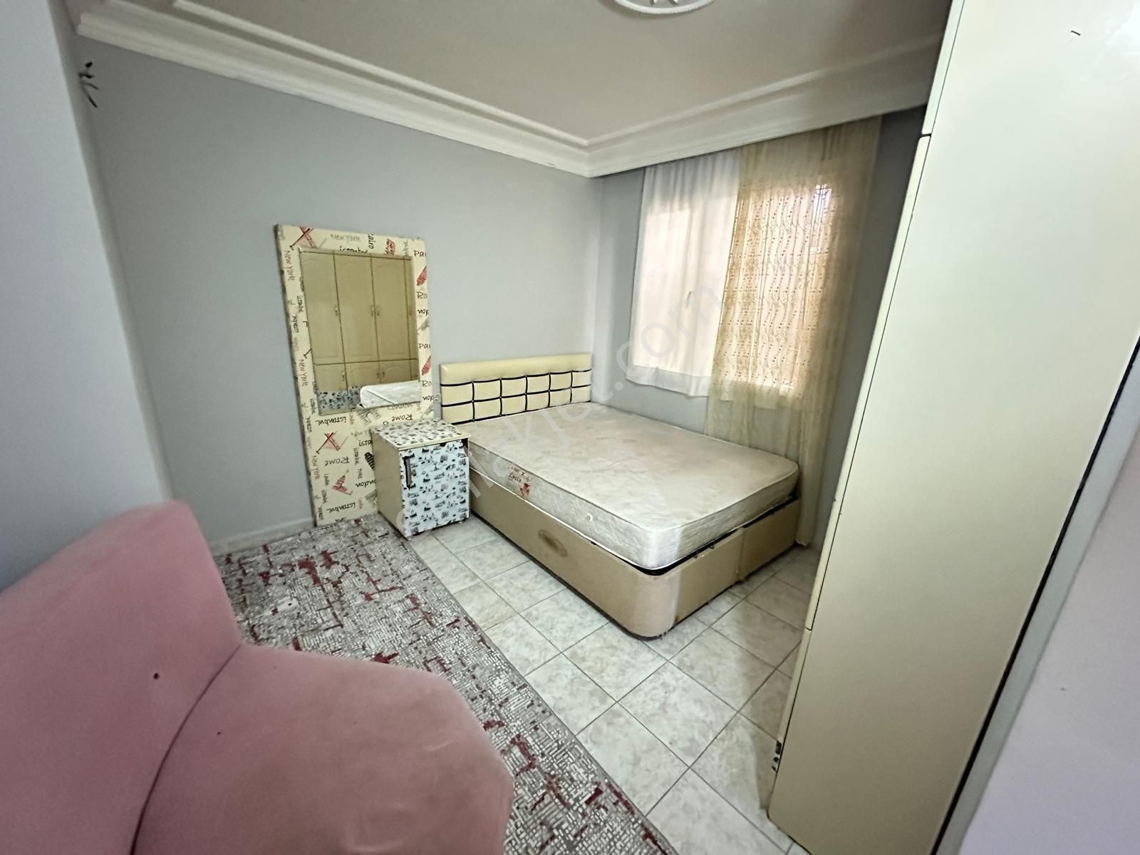 Beyaz Evler Mahallesi Eşyalı Daire 1+1 - Görsel 9