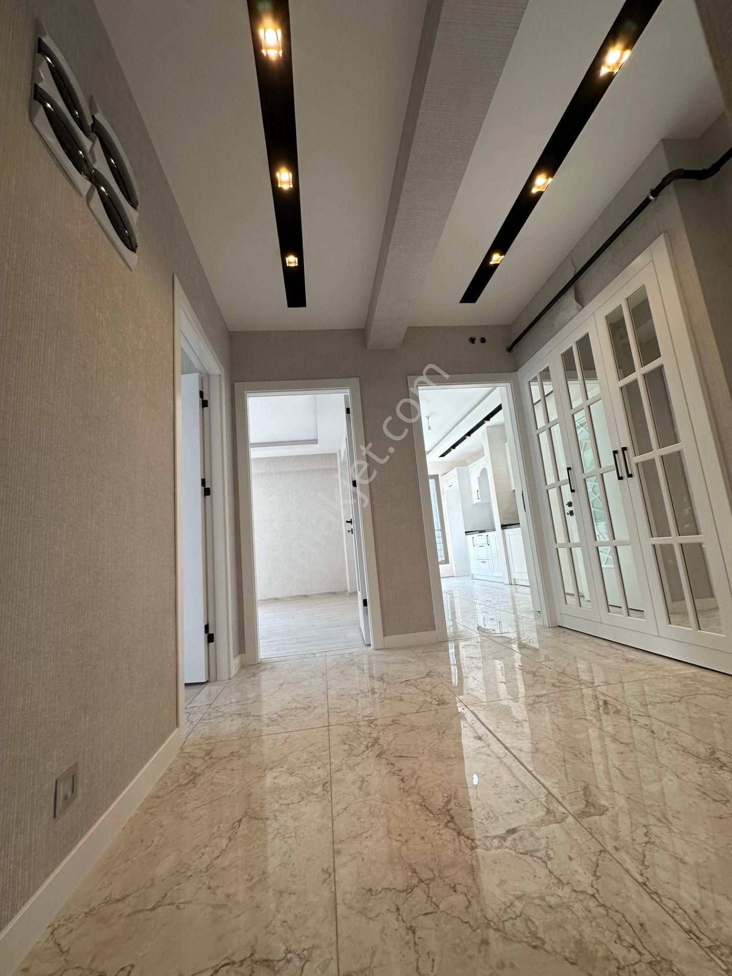 Sancak Mah’de Garden Otel Arkası Satılık Sıfır Kapalı Otoparklı 3+1 Lüks Sıfır Daireler - Görsel 3