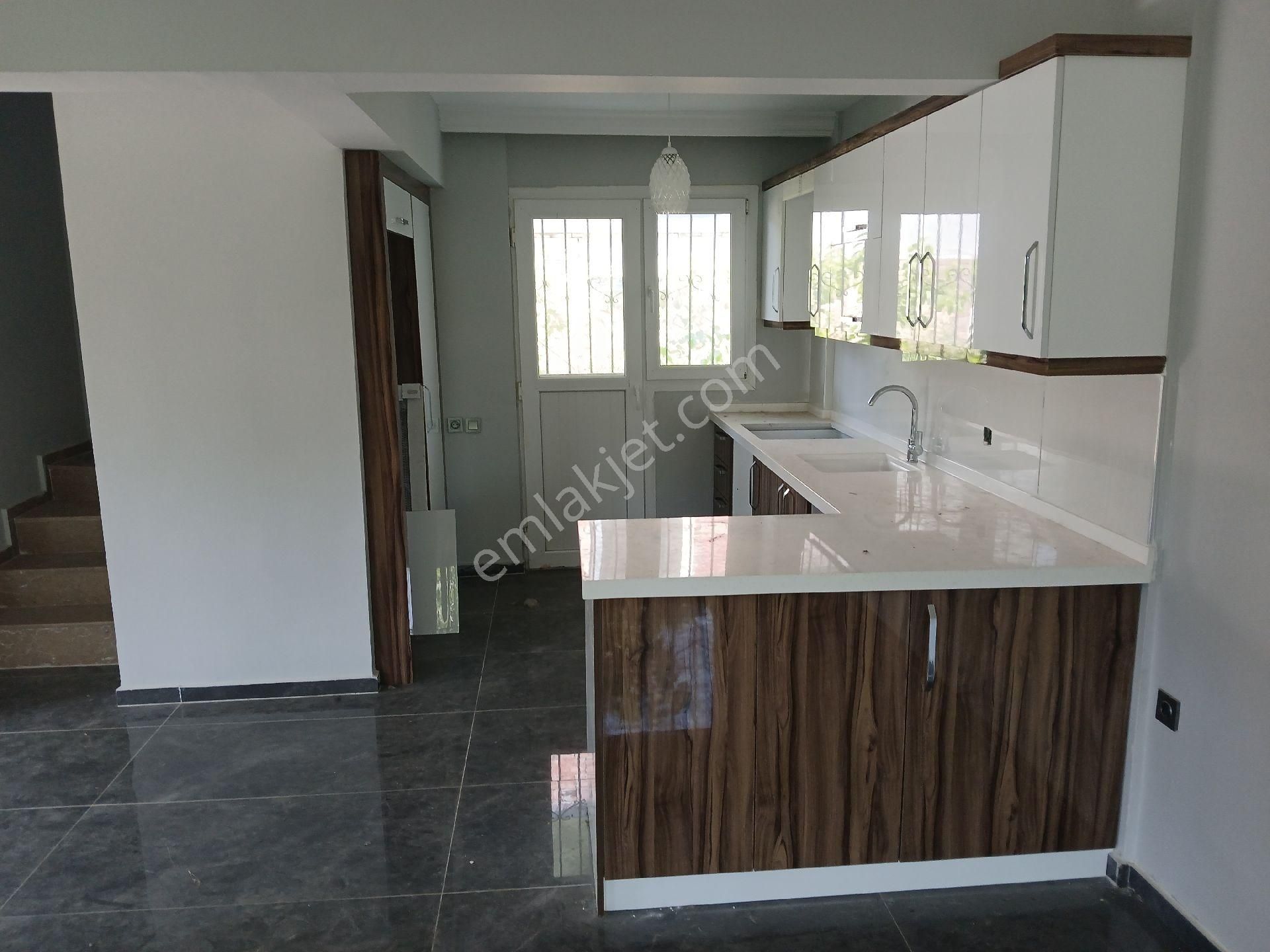 Değirmendere, Yavansu Da, 4+1 Odalı, Köşe Konum Villa - Görsel 11