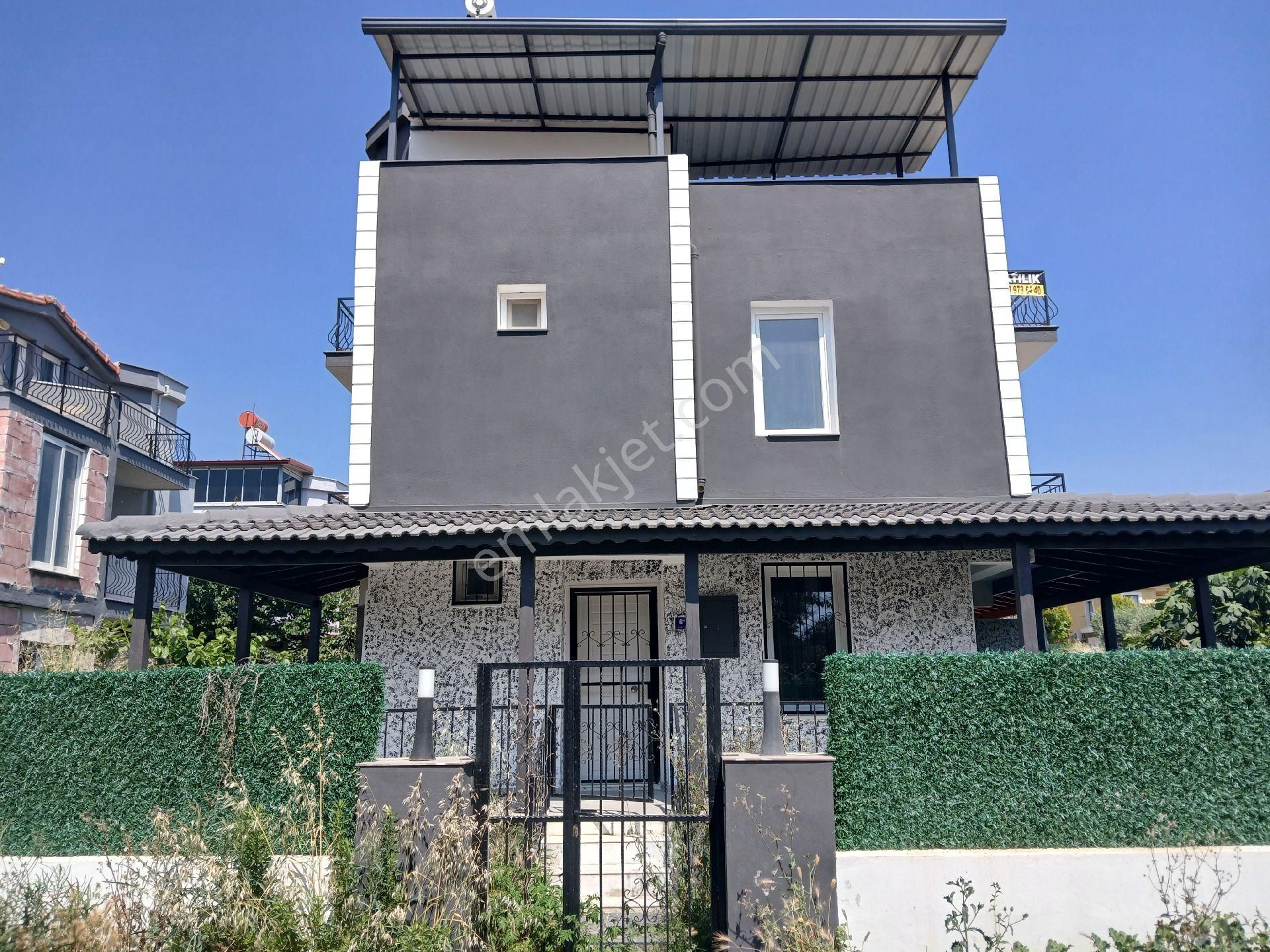 Değirmendere, Yavansu Da, 4+1 Odalı, Köşe Konum Villa