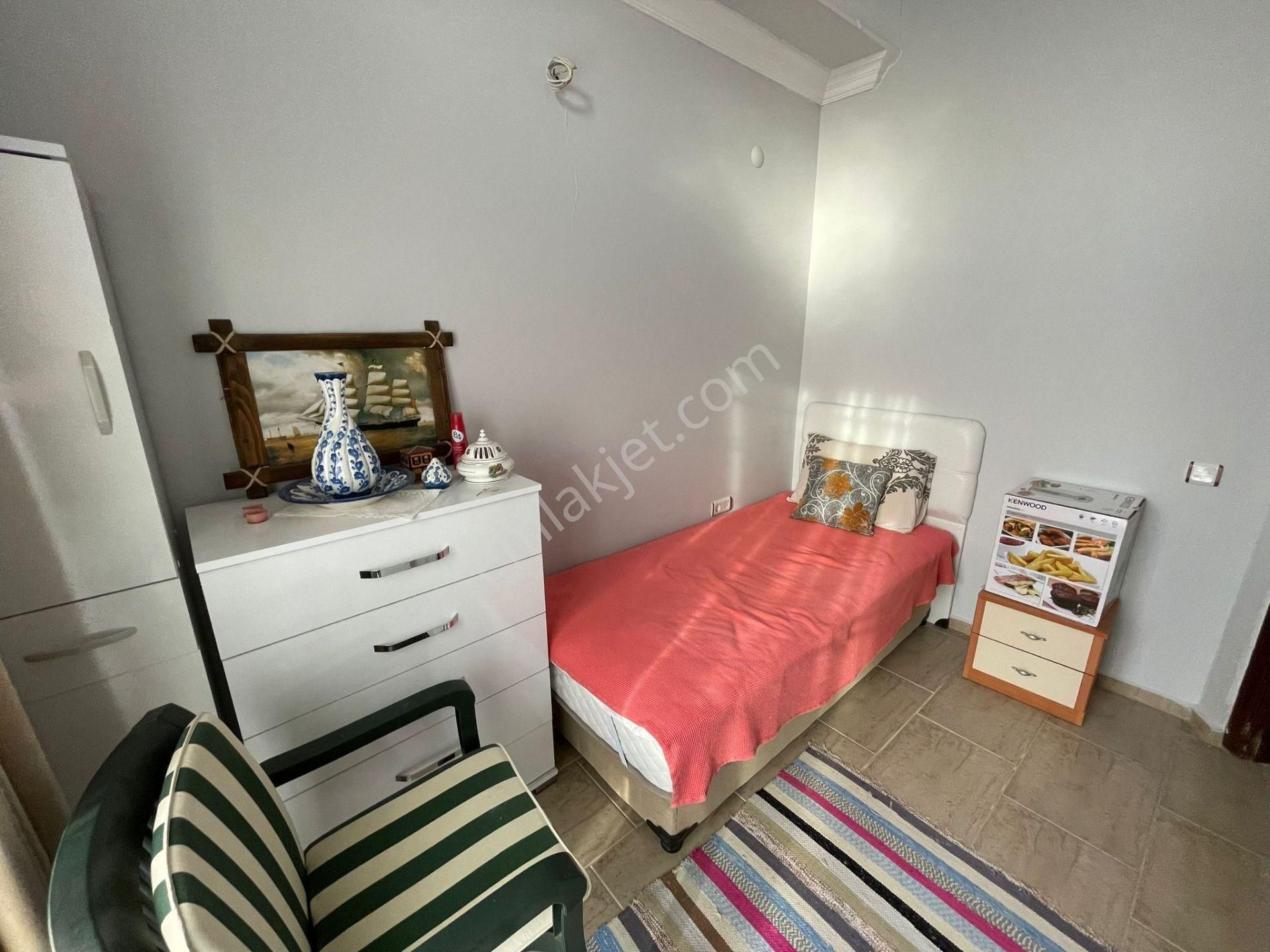 Kuşadası Sahil Sitelerinde 3+1 Müstakil Satılık Villa - Görsel 17