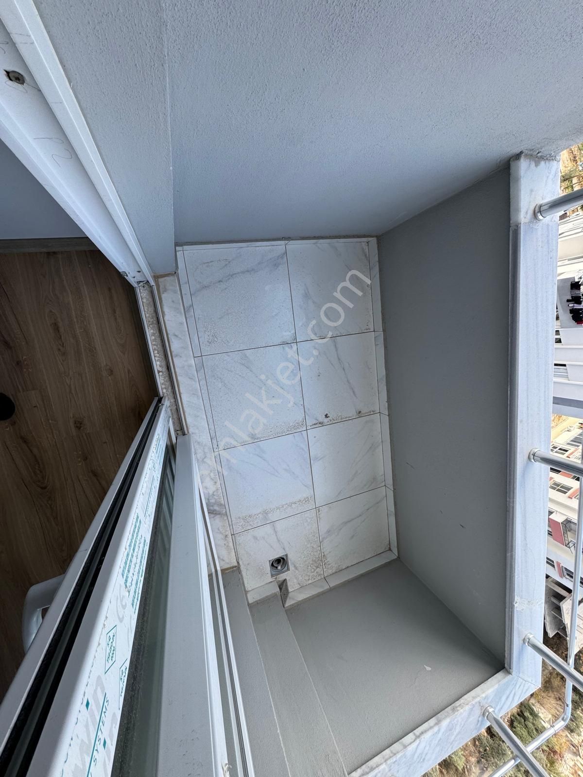 Sofudede'de Cadde Üzeri Geniş 2+1 Km Satılık Daire - Görsel 11