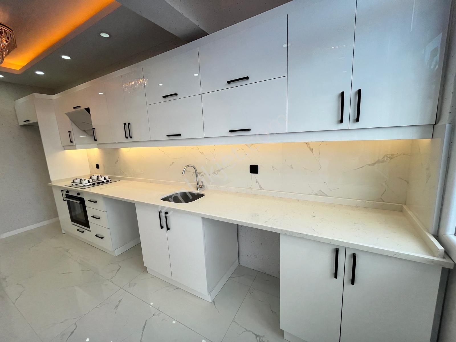 Markantalya 'ya 1 Dakika Arakat , Asansörlü , Ebv. Banyolu 3+1 - Görsel 12