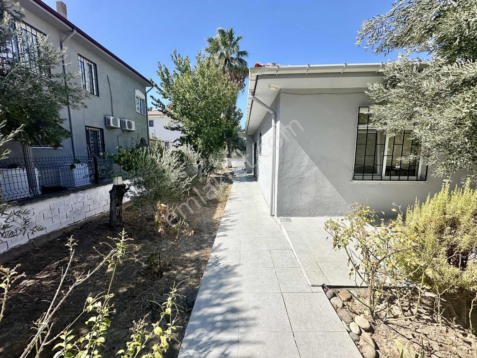 Altınova Sahilde 362 M2 Arsa İçerisinde Müstakil Tek Katlı Ev - Görsel 13