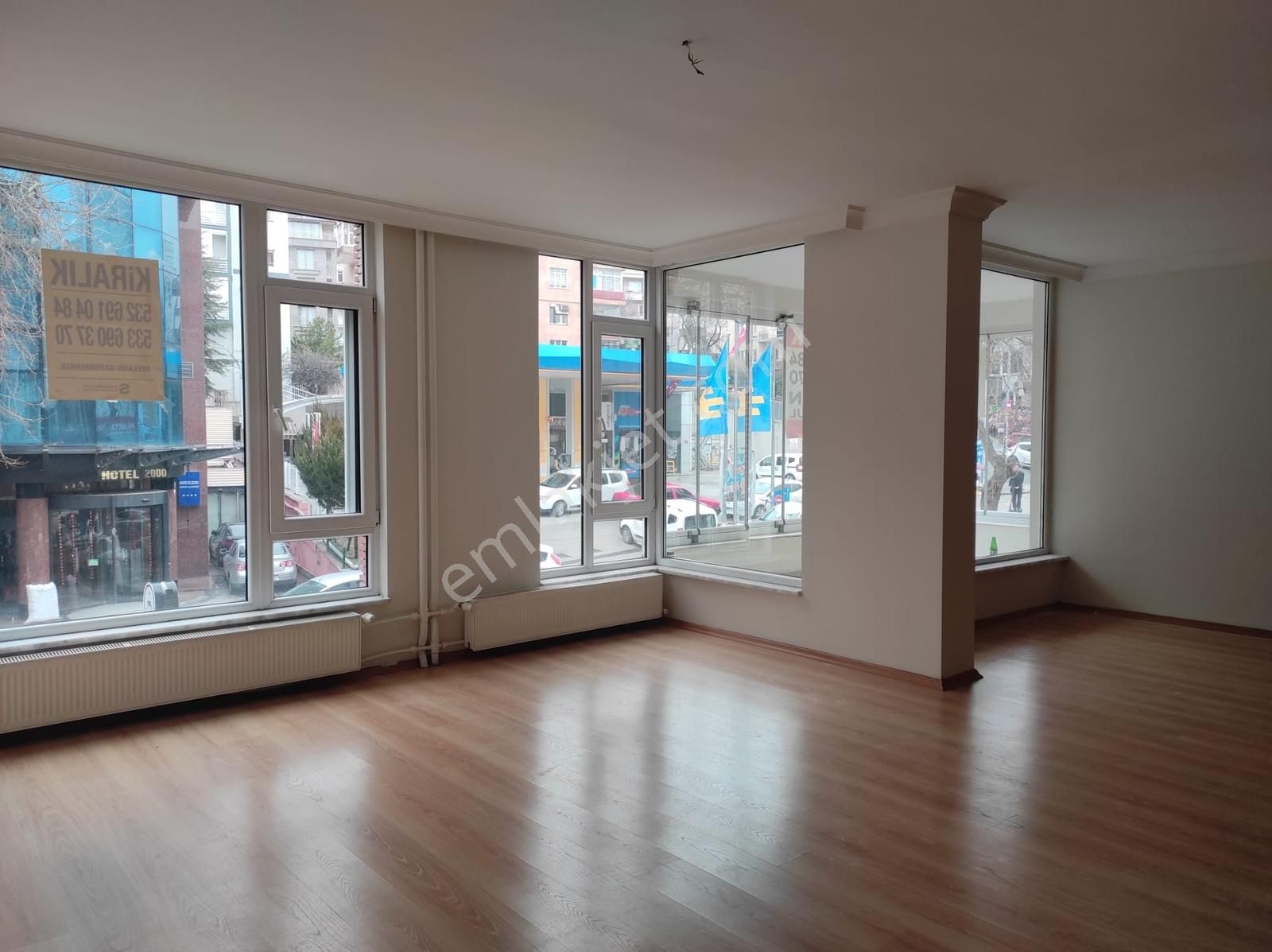 Çankaya Bestekar'da Ön-yan-arka,üç Cephe,150m2,yapılı,4+1+kiler - Görsel 7