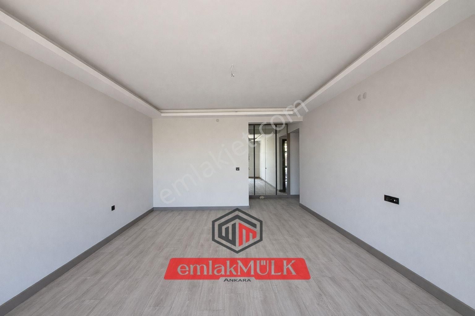 Emlakmülk'ten Yukarıyurtçu'da Geniş Balkonlu 2+1 Satılık Daire - Görsel 2