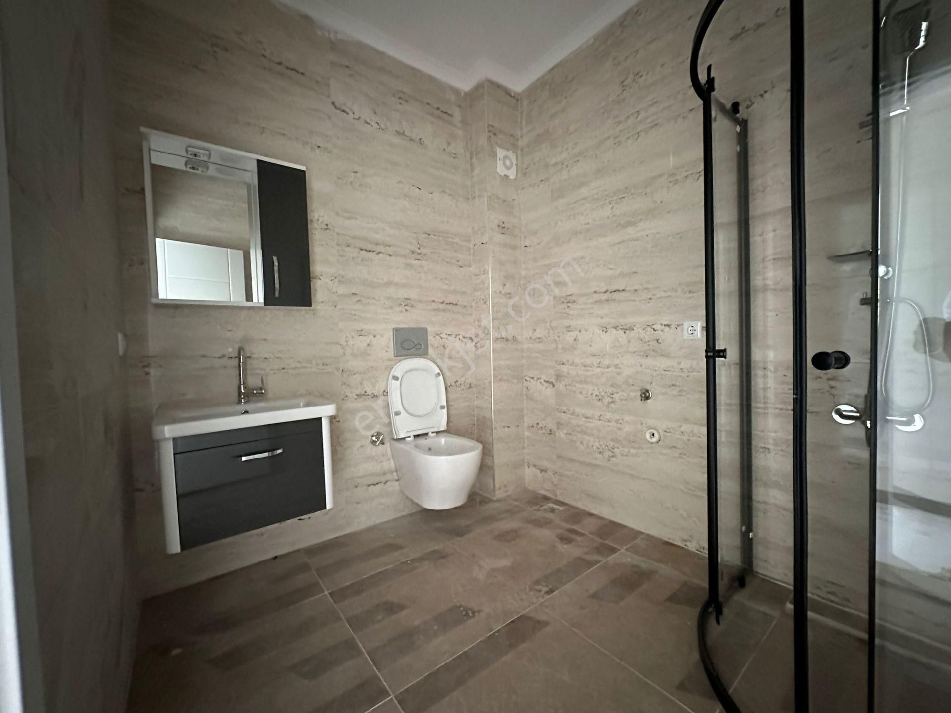 Müstakil Bahçeli Ve Havuzlu Teraslı Lüks Tripleks - Görsel 14