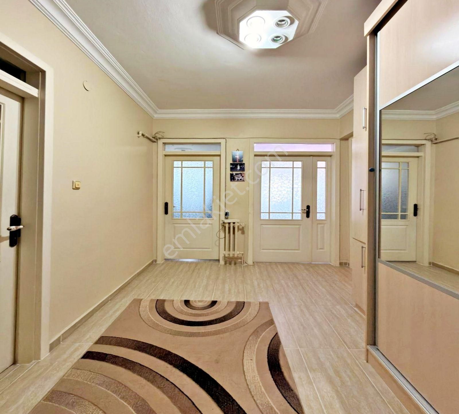 Barış Mah'de Merkezi Konumda Kat Mülkiyetli 3+1 Satılık Daire - Görsel 27